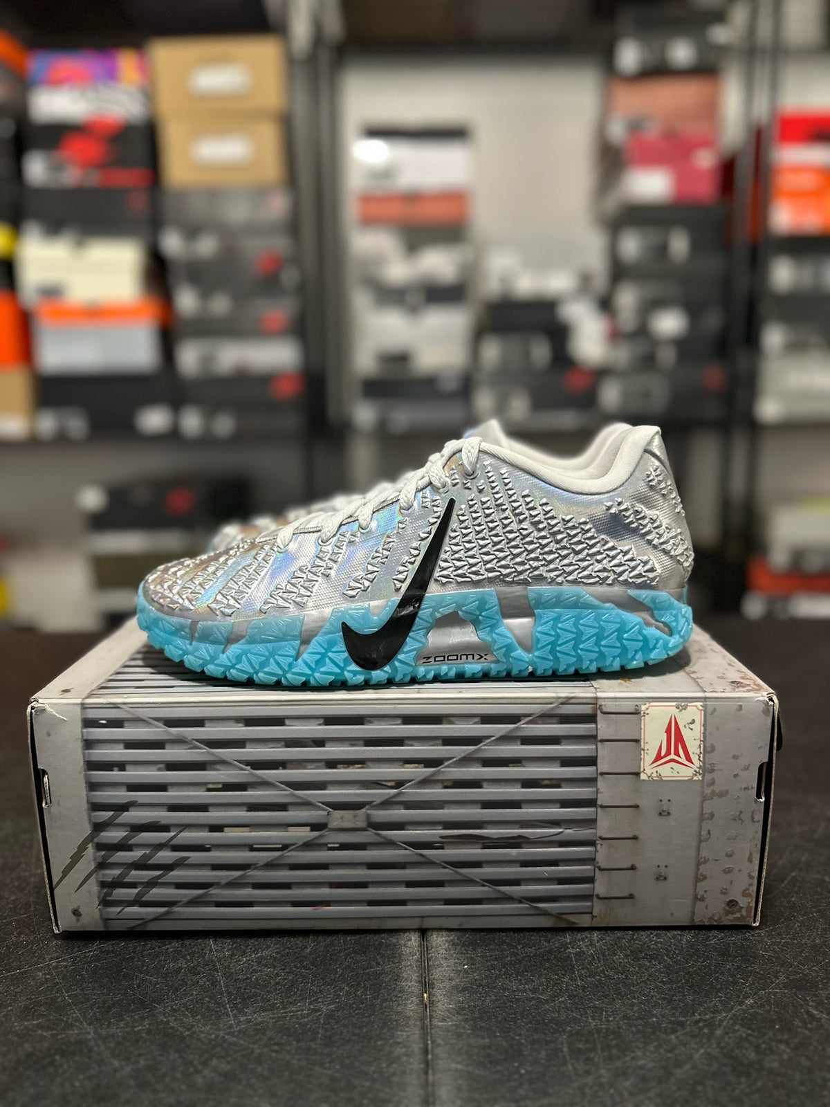 Size 10 - ja 3 Jurassic park cloud island