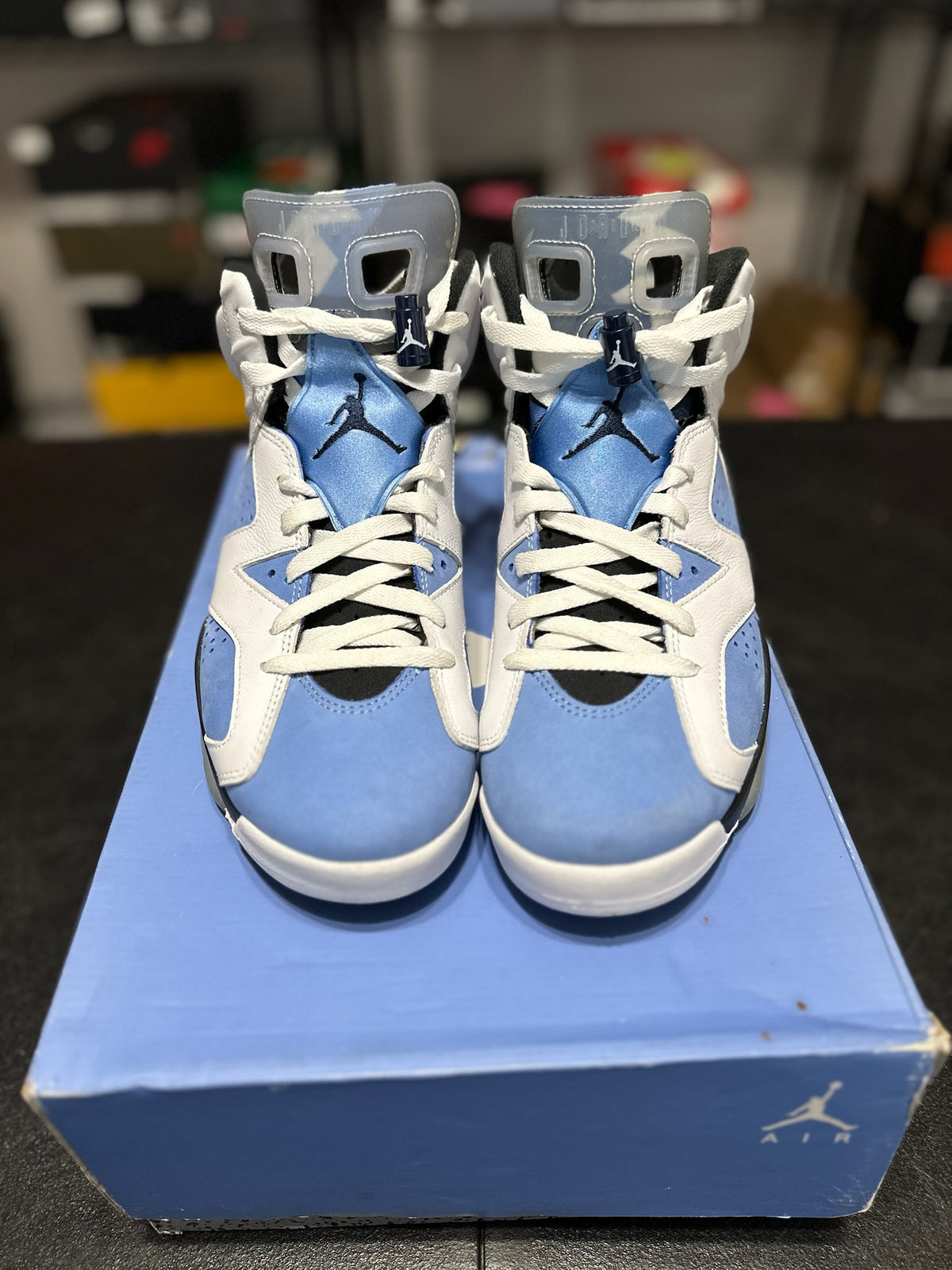 Size 8 - j6 UNC white
