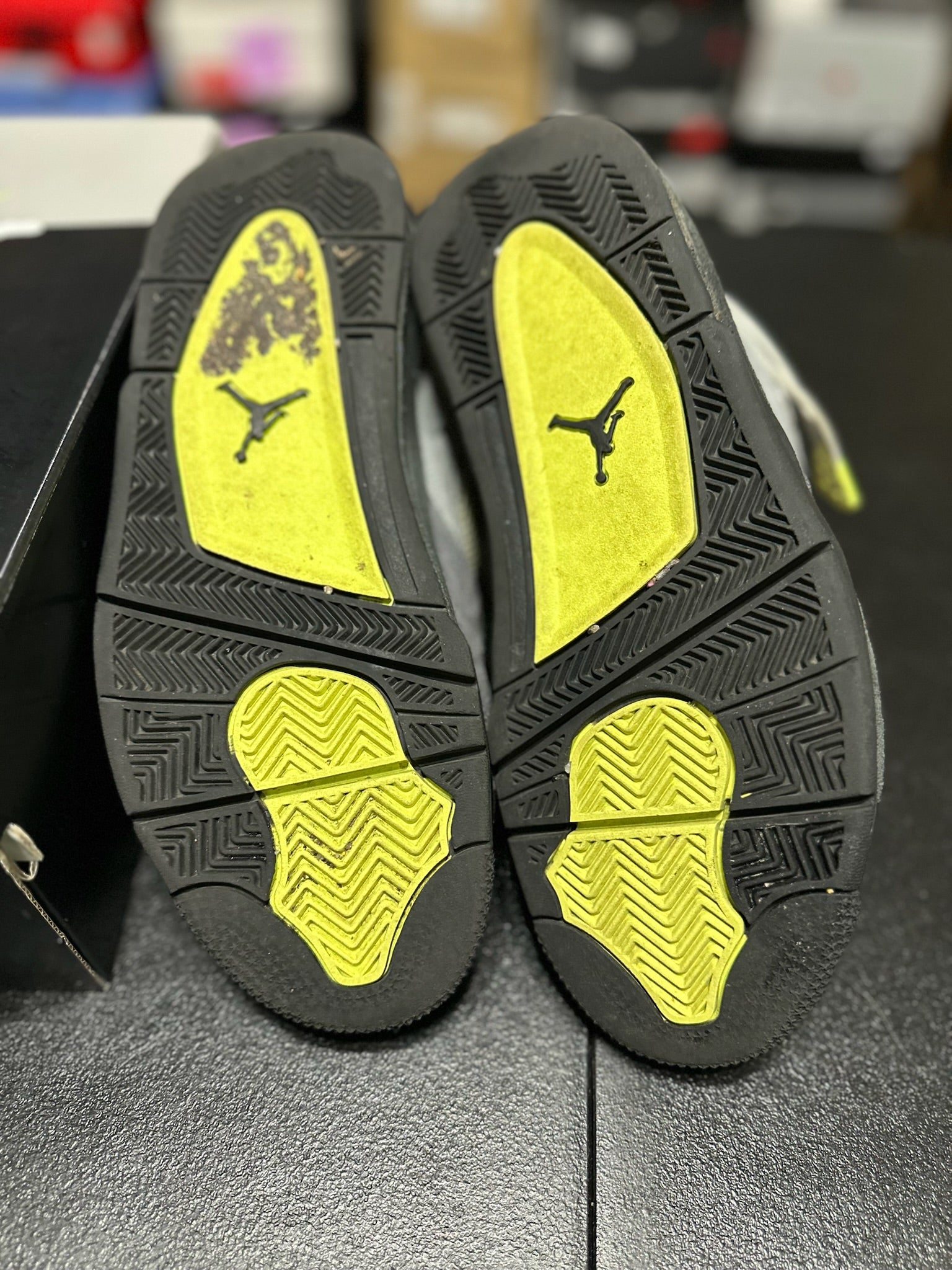 Size 8.5 - J4 95 Neon