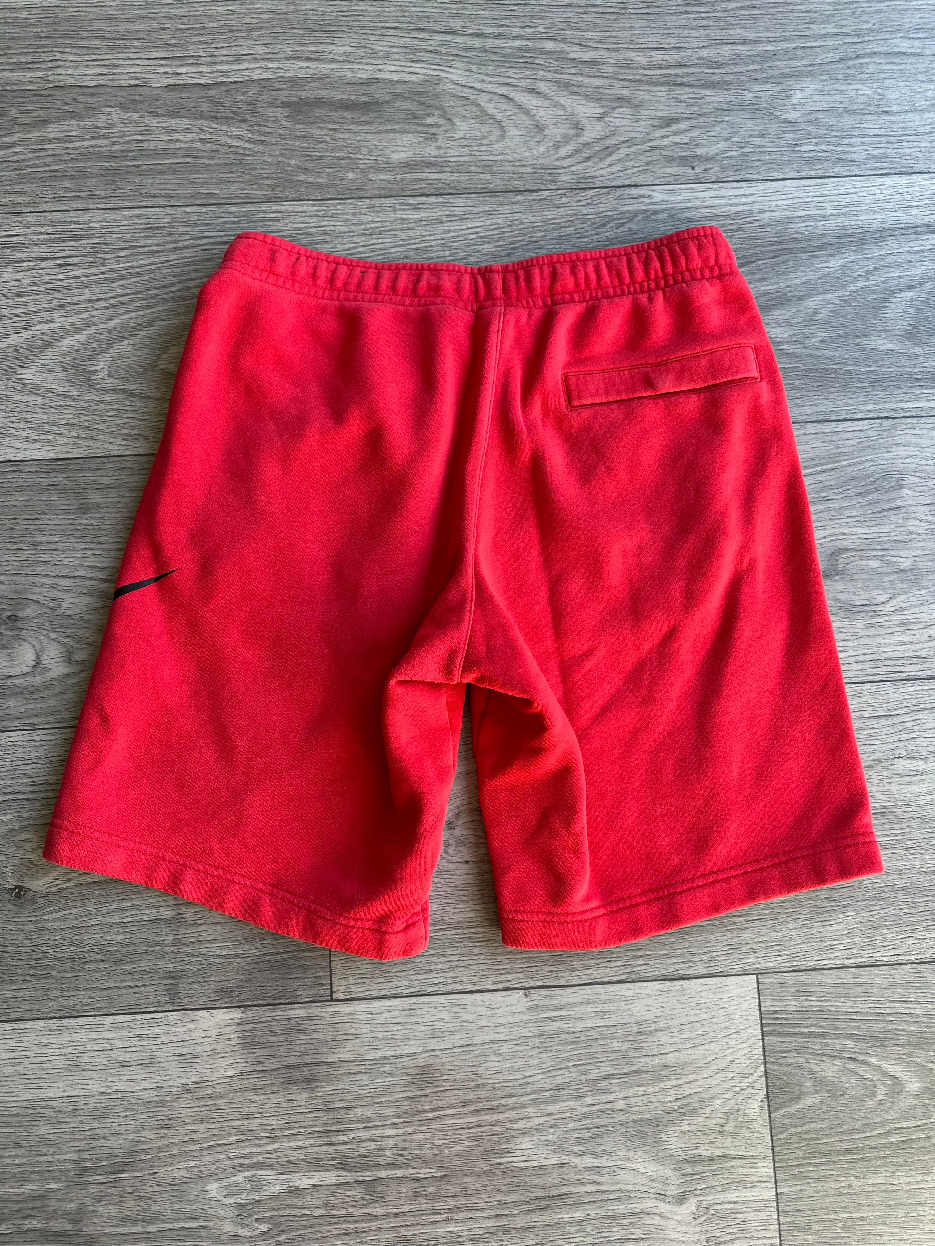 Size S - Red sweat shorts