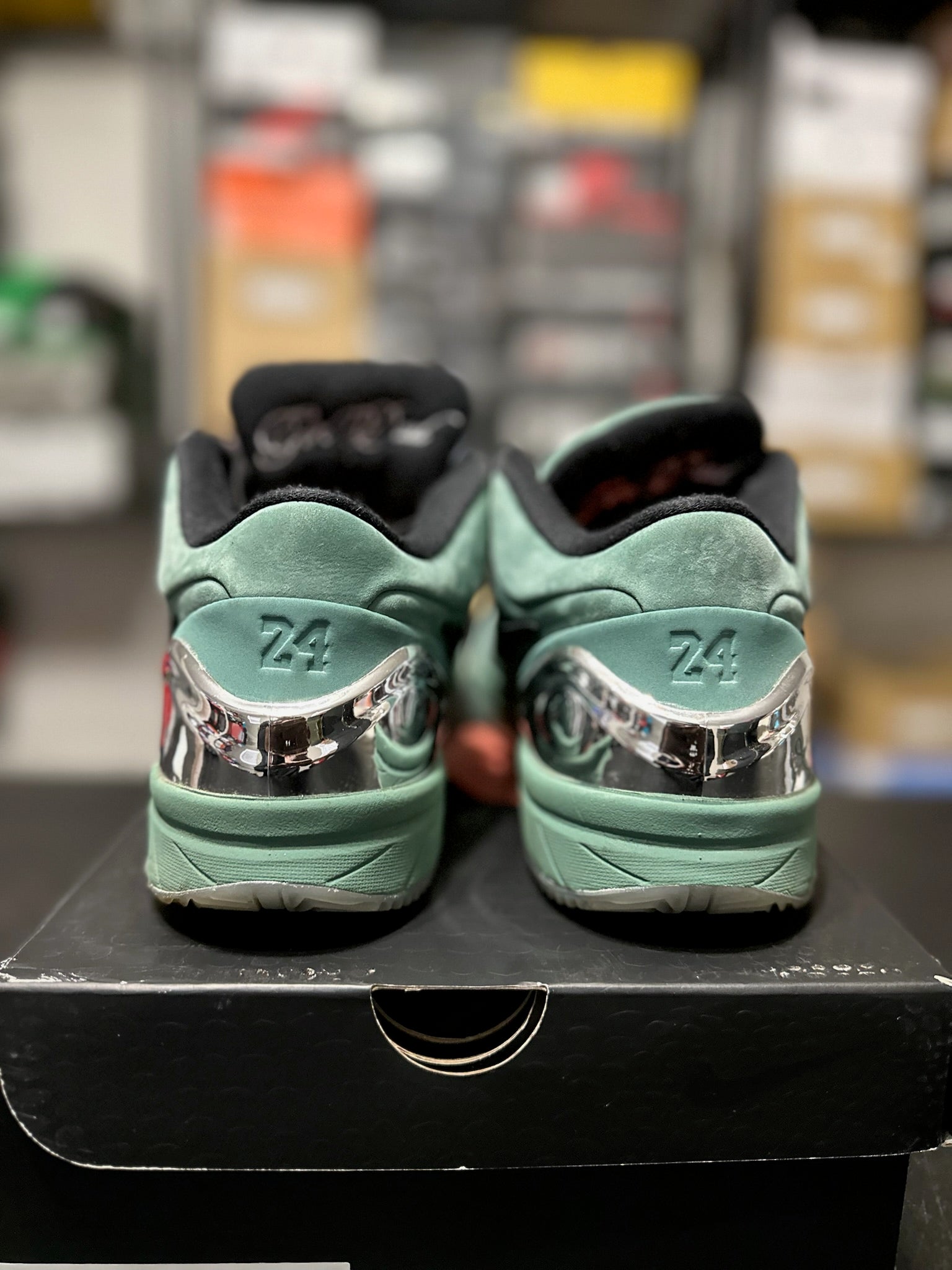 Size 10 - Kobe 4 Protro Girl Dad