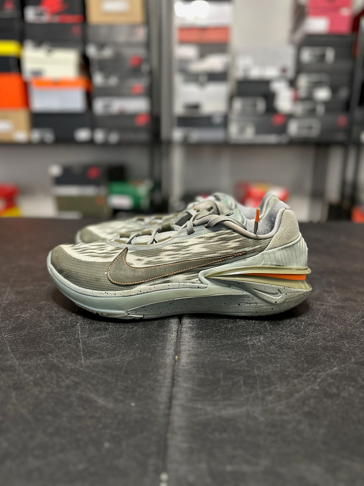 Size 13 - nike Zoom gt cut 2 Devin booker keep it tight