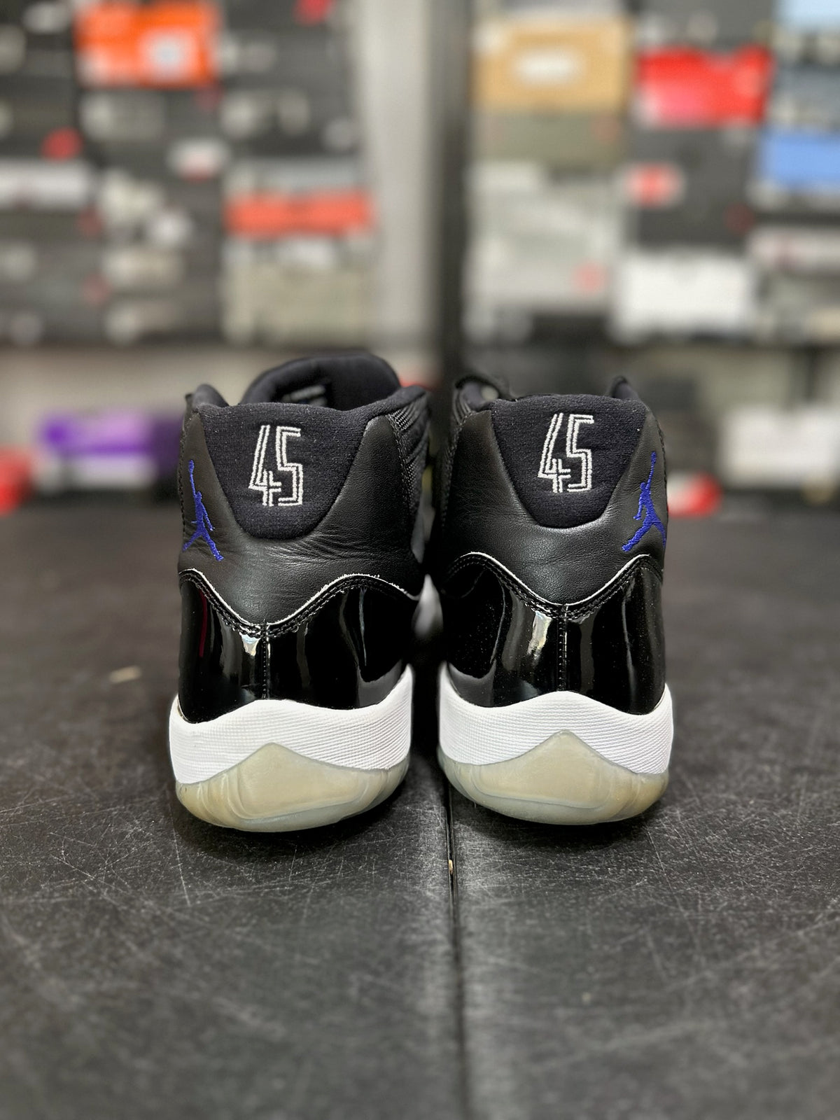 Size 11 - j11 space jam