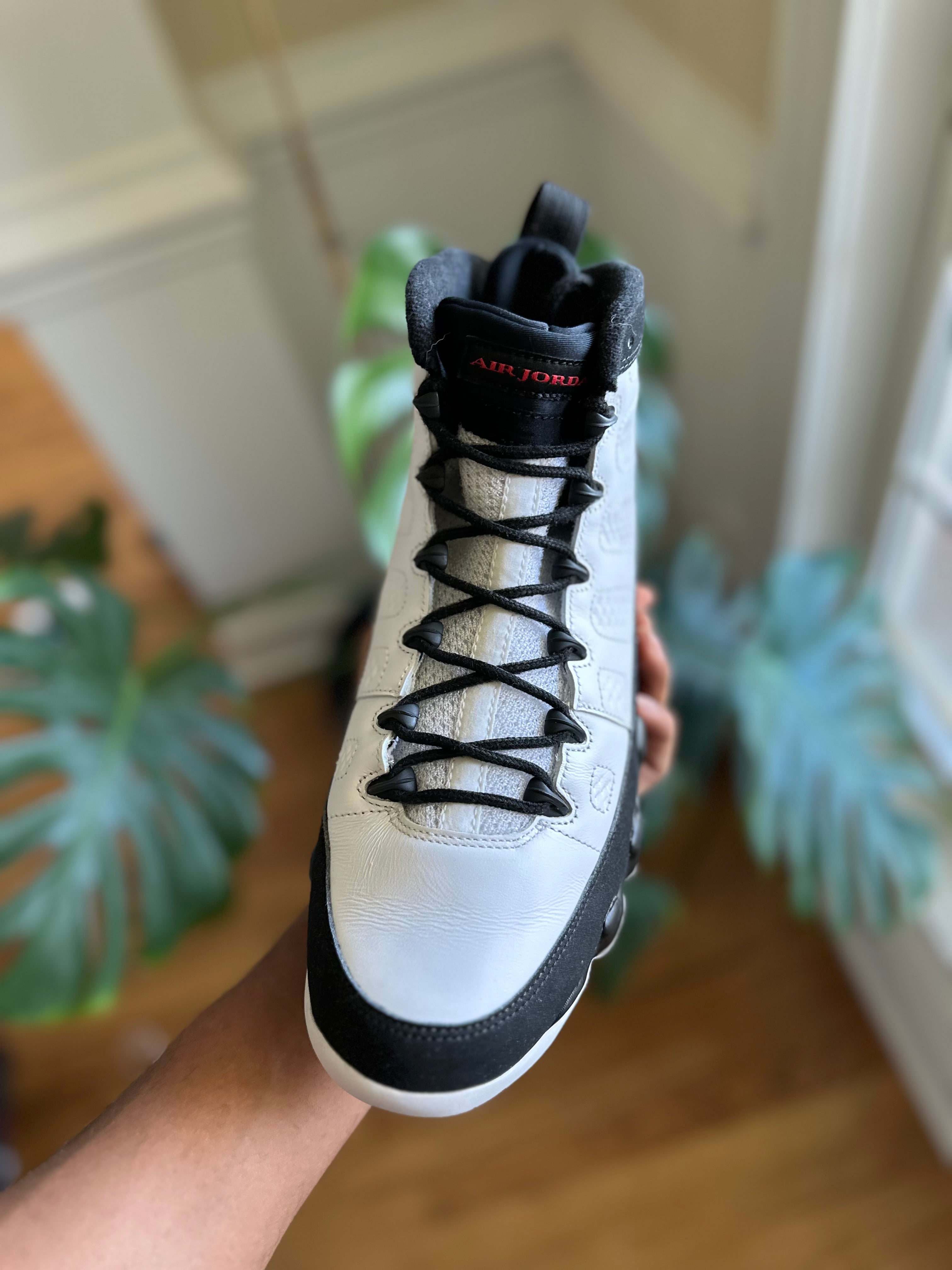Size 11 - J9 space jam