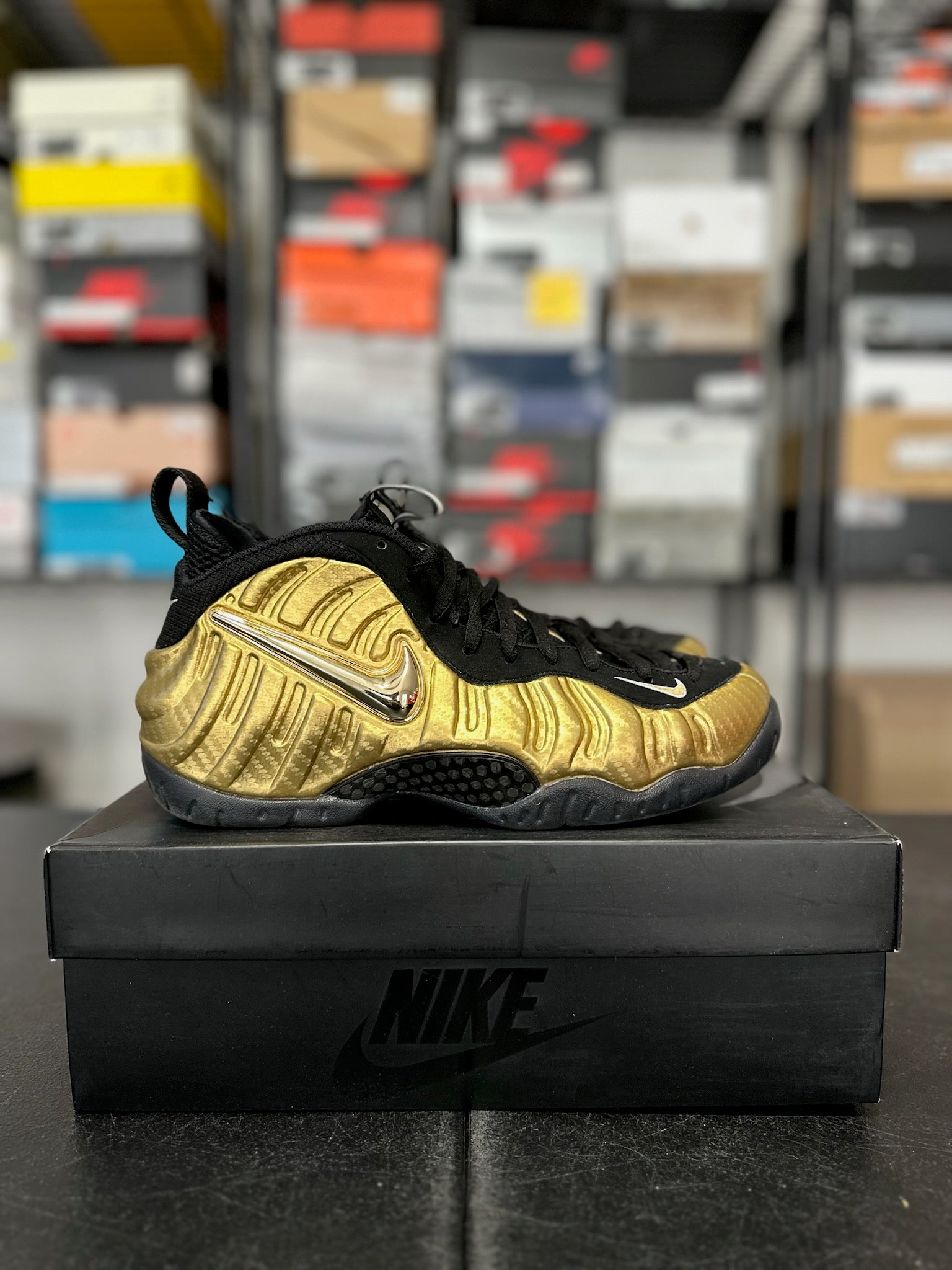 Size 8.5 - Foamposite Pro Metallic Gold
