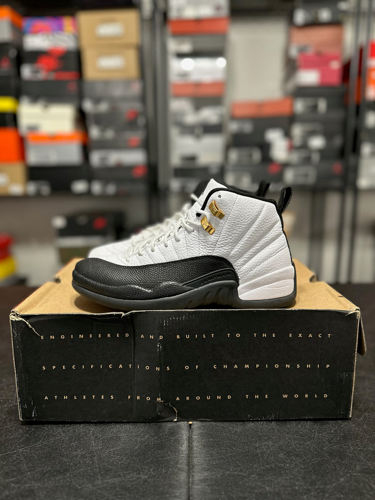 Size 7.5 - J12 Taxi