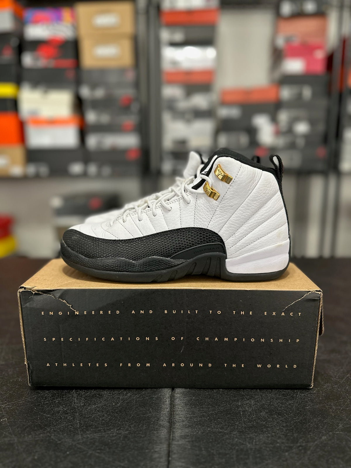 Size 7Y - J12 Taxi
