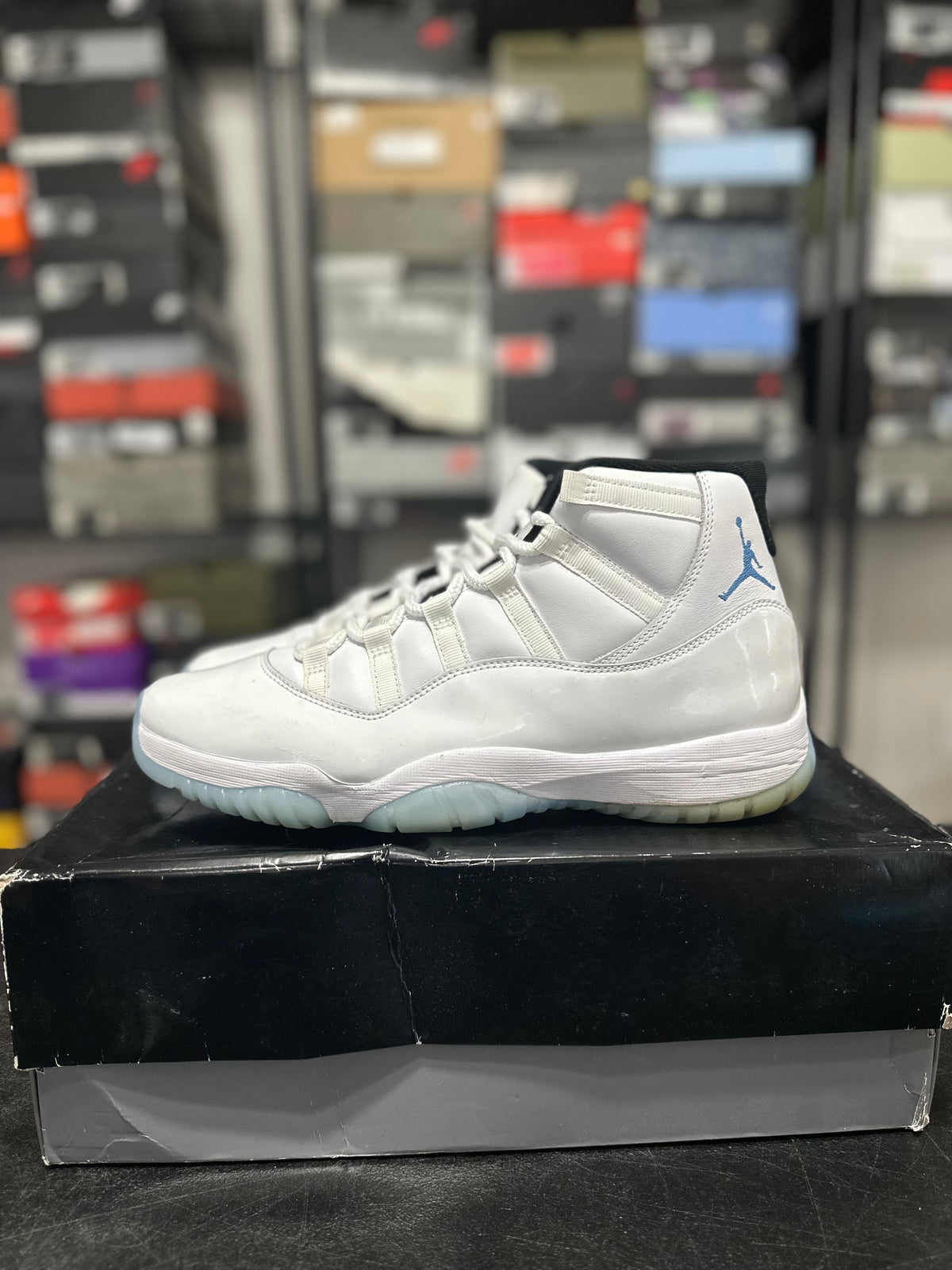 Size 11.5 - J11 legend blue