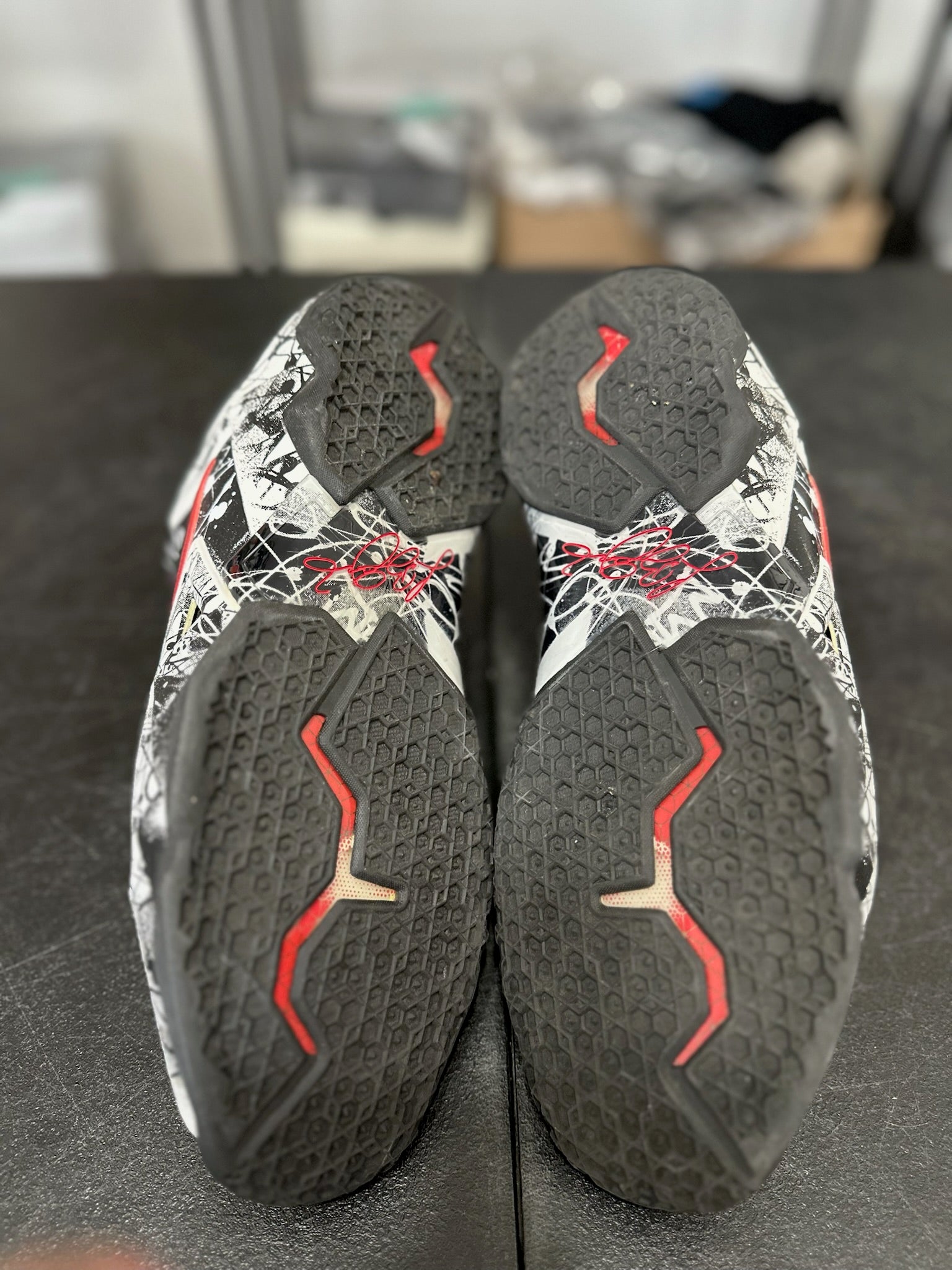 Size 12 - LeBron 11 Graffiti