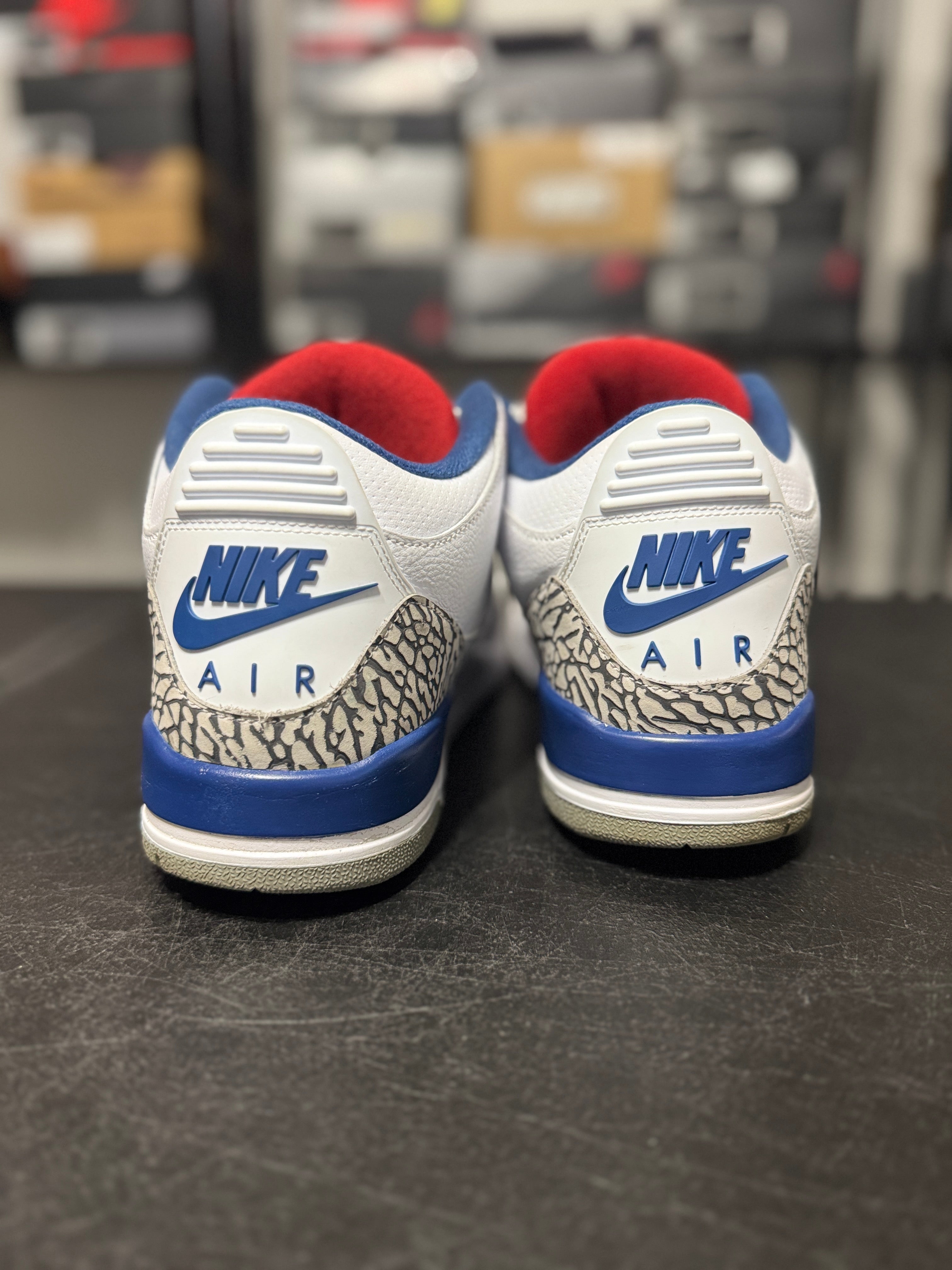 Size 11.5 - J3 true blue 2016
