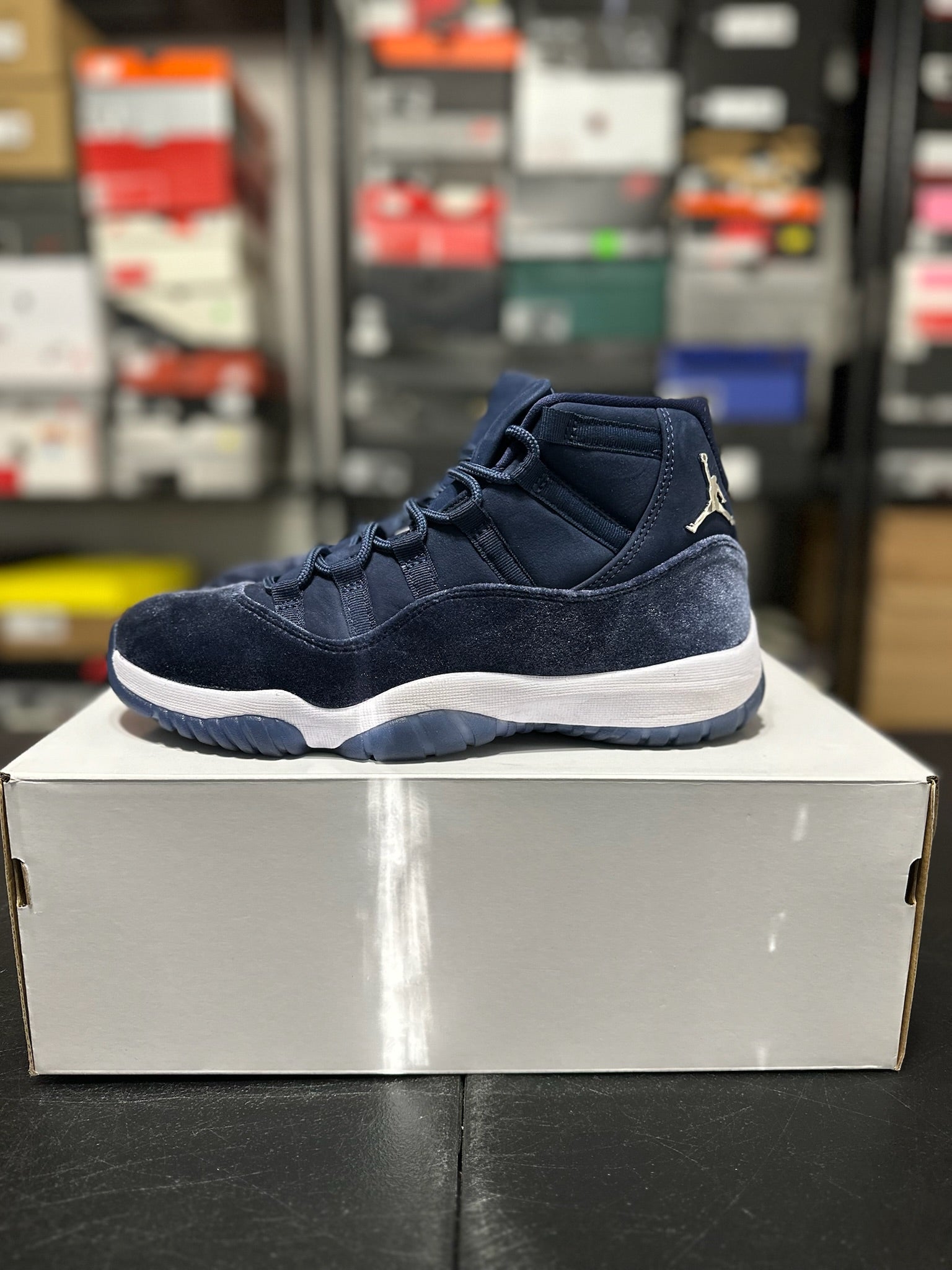 Size 8.5 - (10W) J11 Midnight Navy