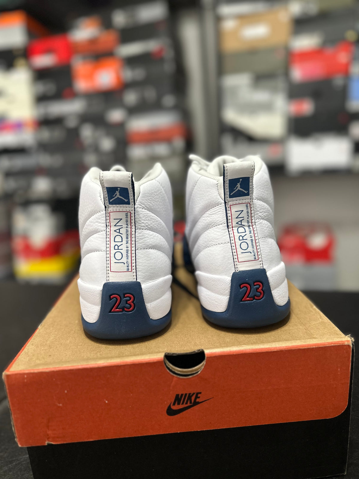 Size 11 - J12 French blue