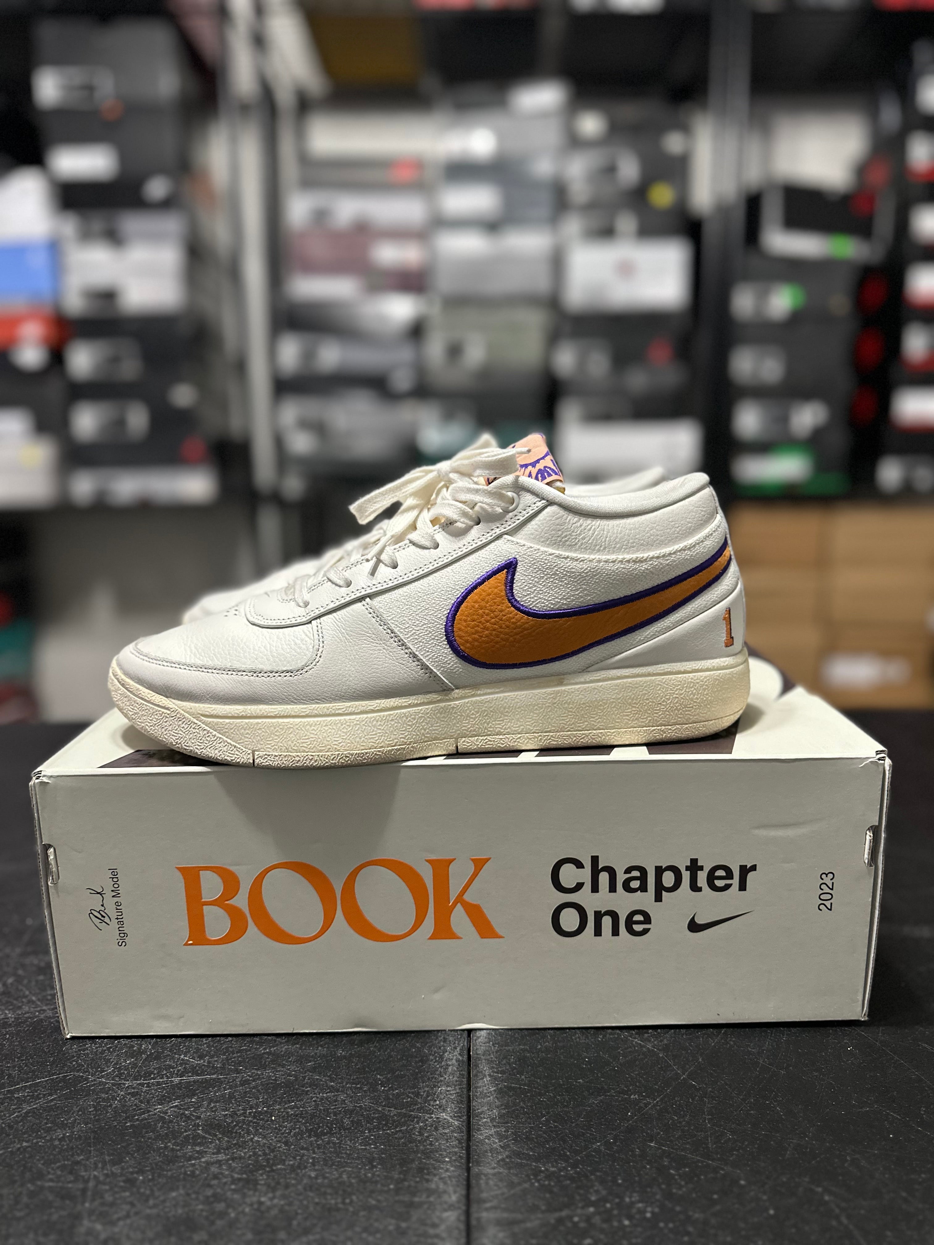 Size 11.5 - book 1 The valley