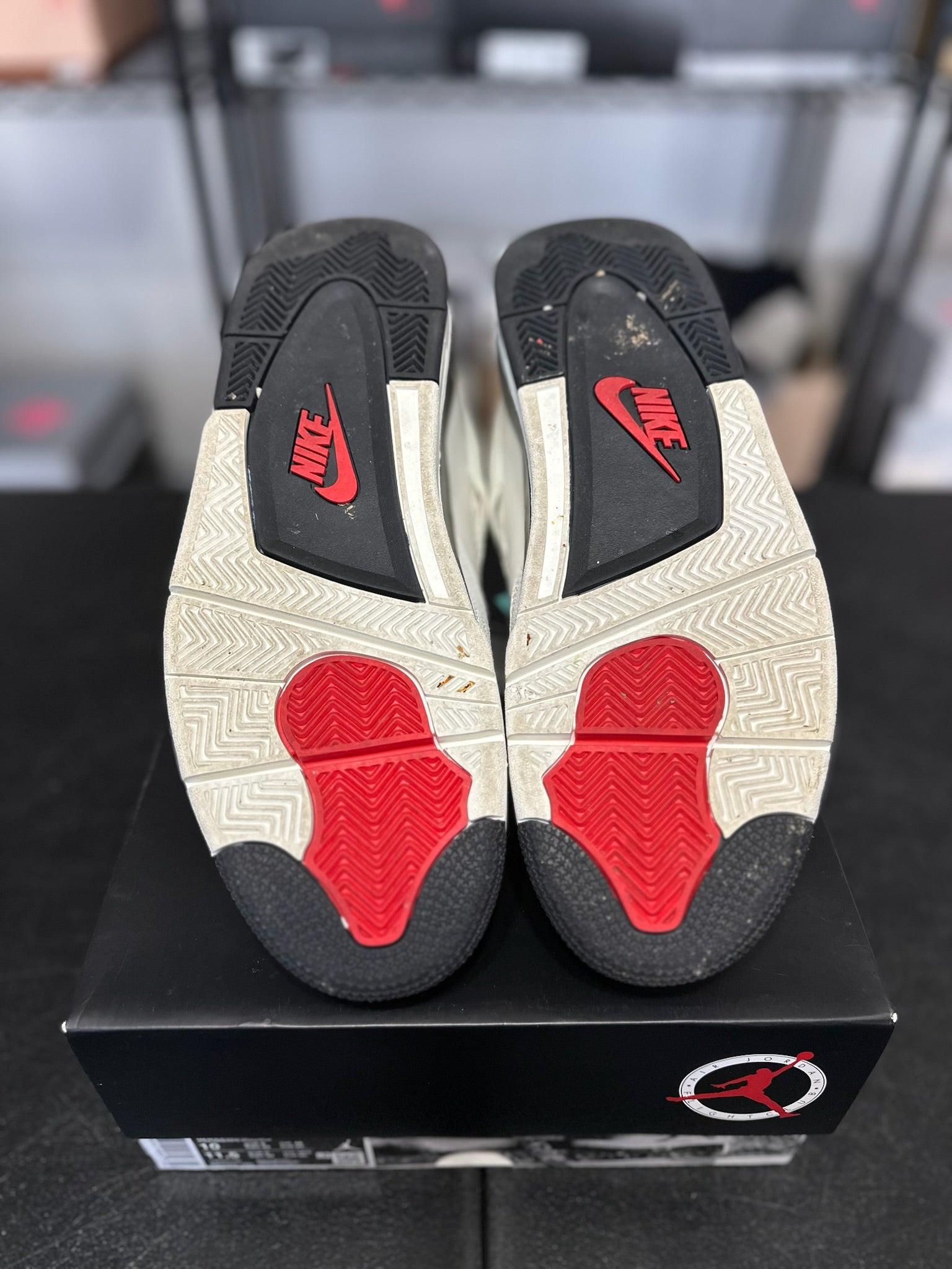 Size 10 - J4 Flight Club