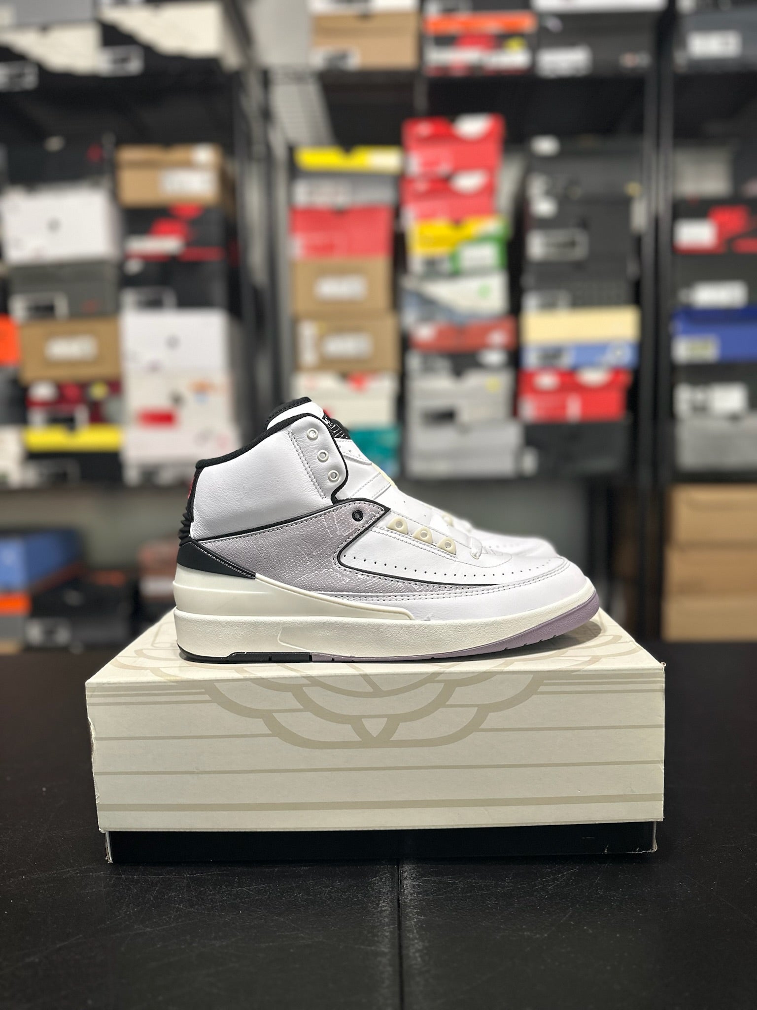 Size 9.5 - J2 Python