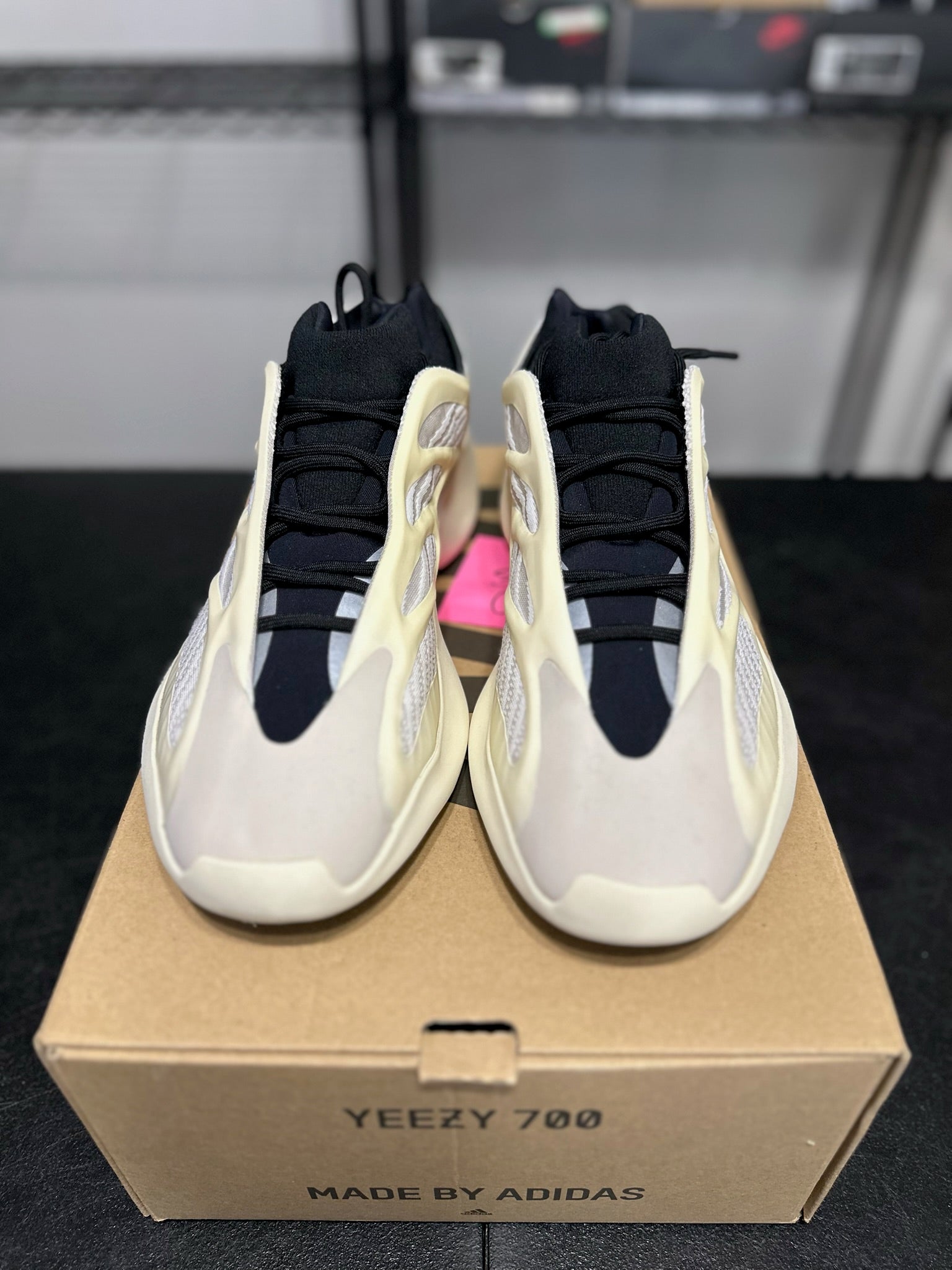 Size 14 - Yzy 700 V3 Azael