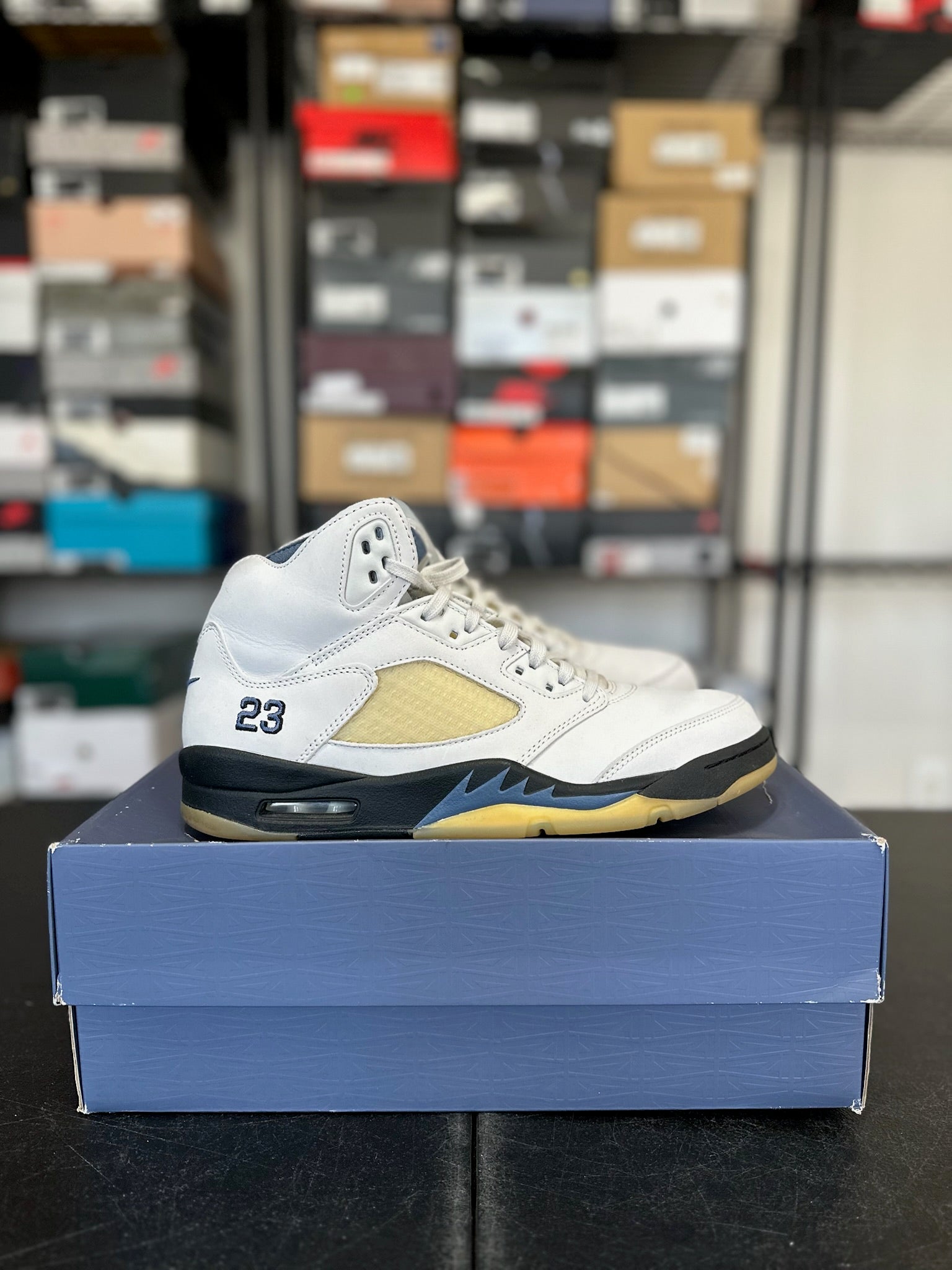 Size 11 - (12.5W) J5 A Ma Maniere Dawn