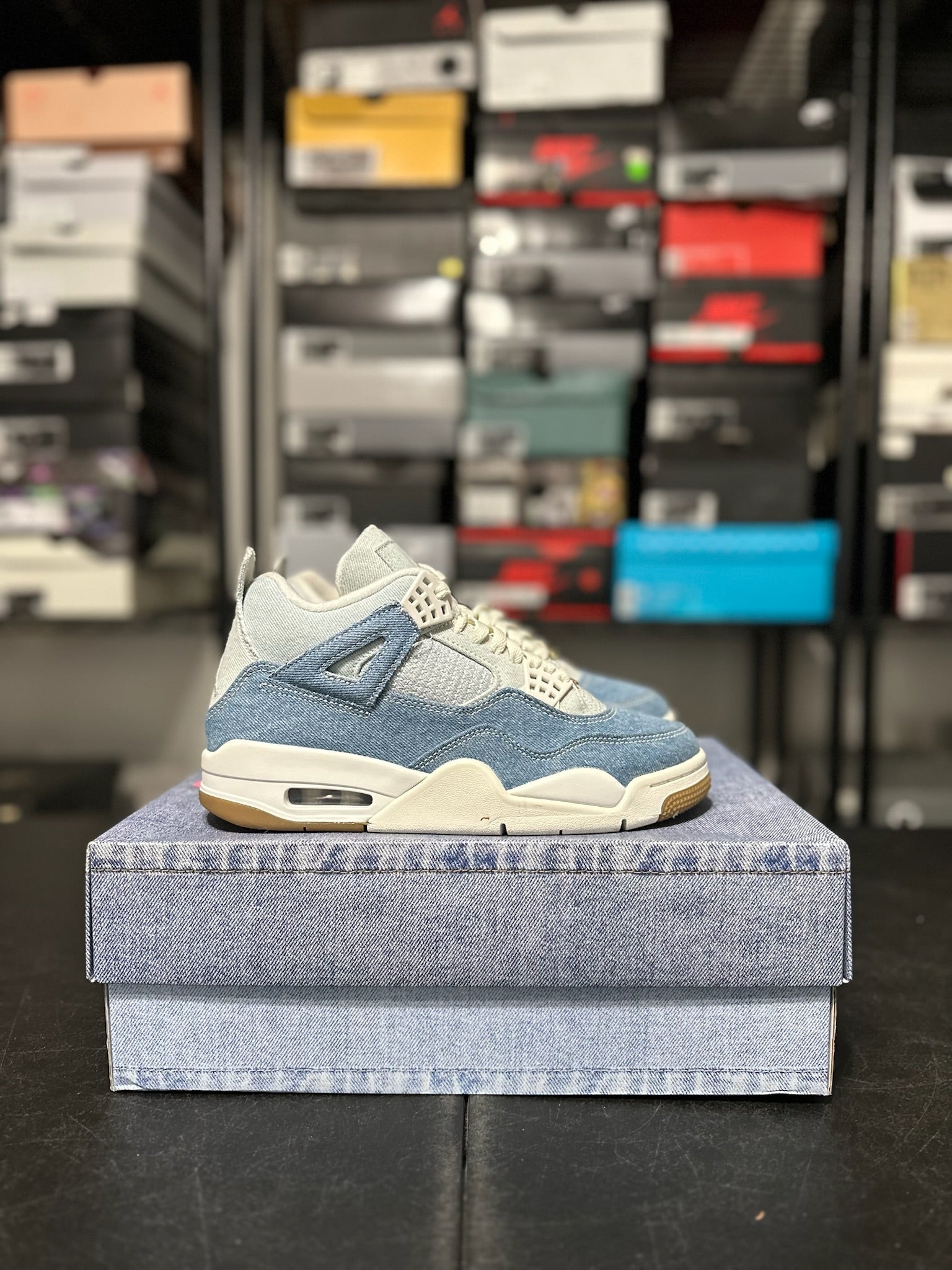Size 7 - (8.5W) J4 Denim Worn Blue