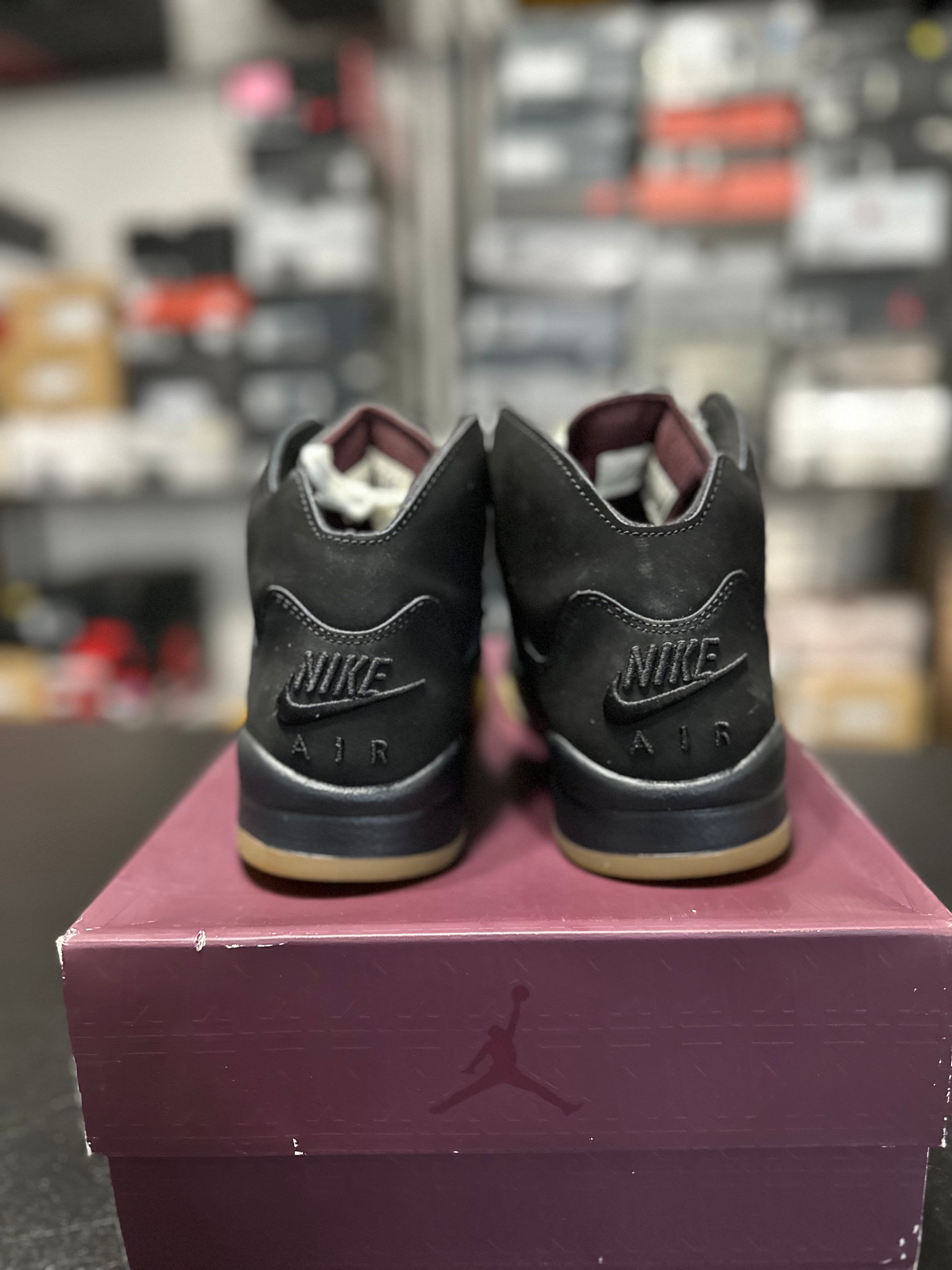 Size 9.5 - J5 a ma dusk