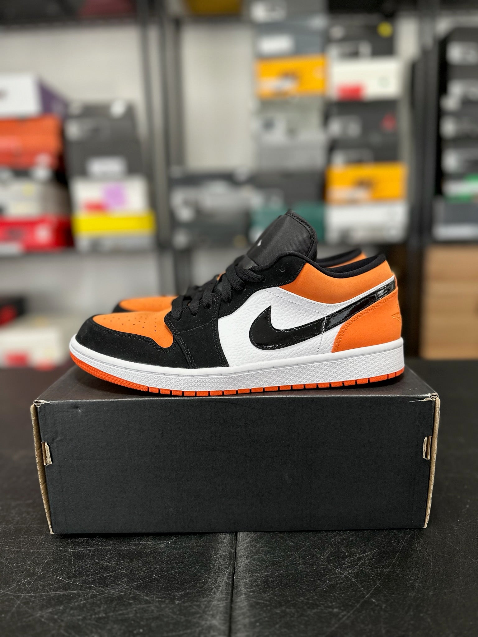 Size 10.5 - J1 Low Shattered Backboard