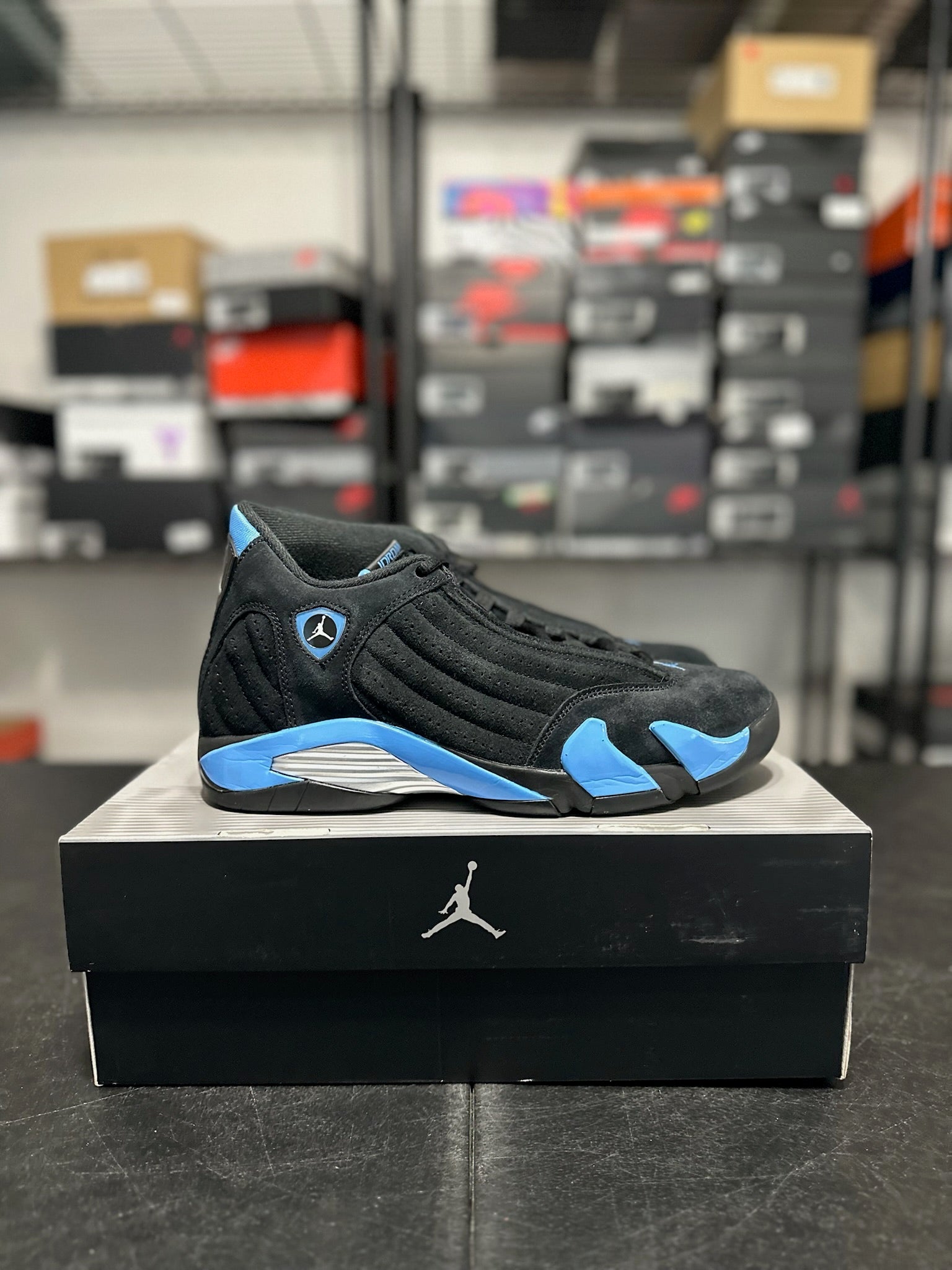 Size 10.5 - J14 Black University Blue