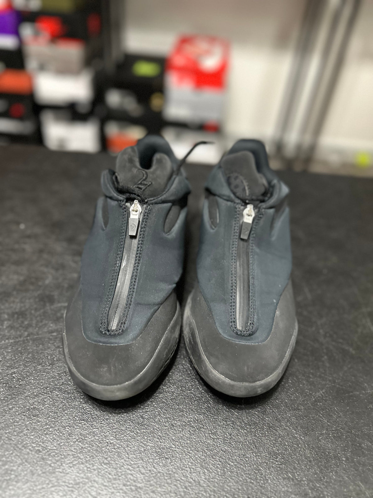 Size 8.5 - Shai 001