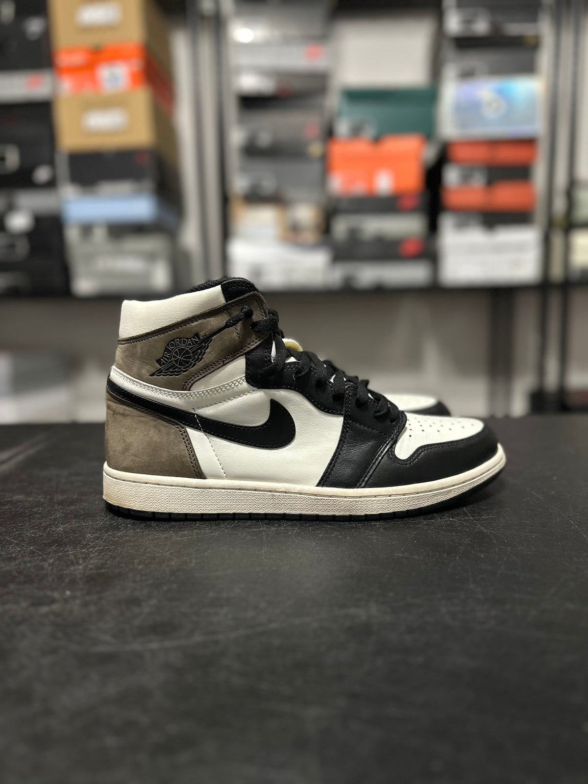 Size 11.5 - J1 mocha