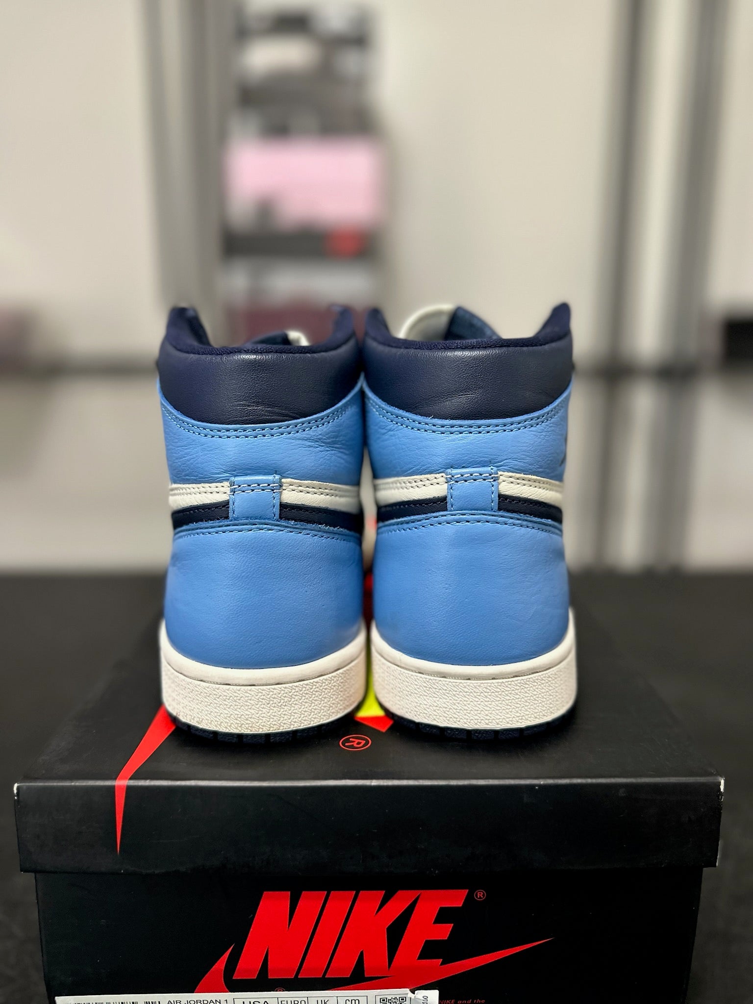 Size 8 - J1 Obsidian