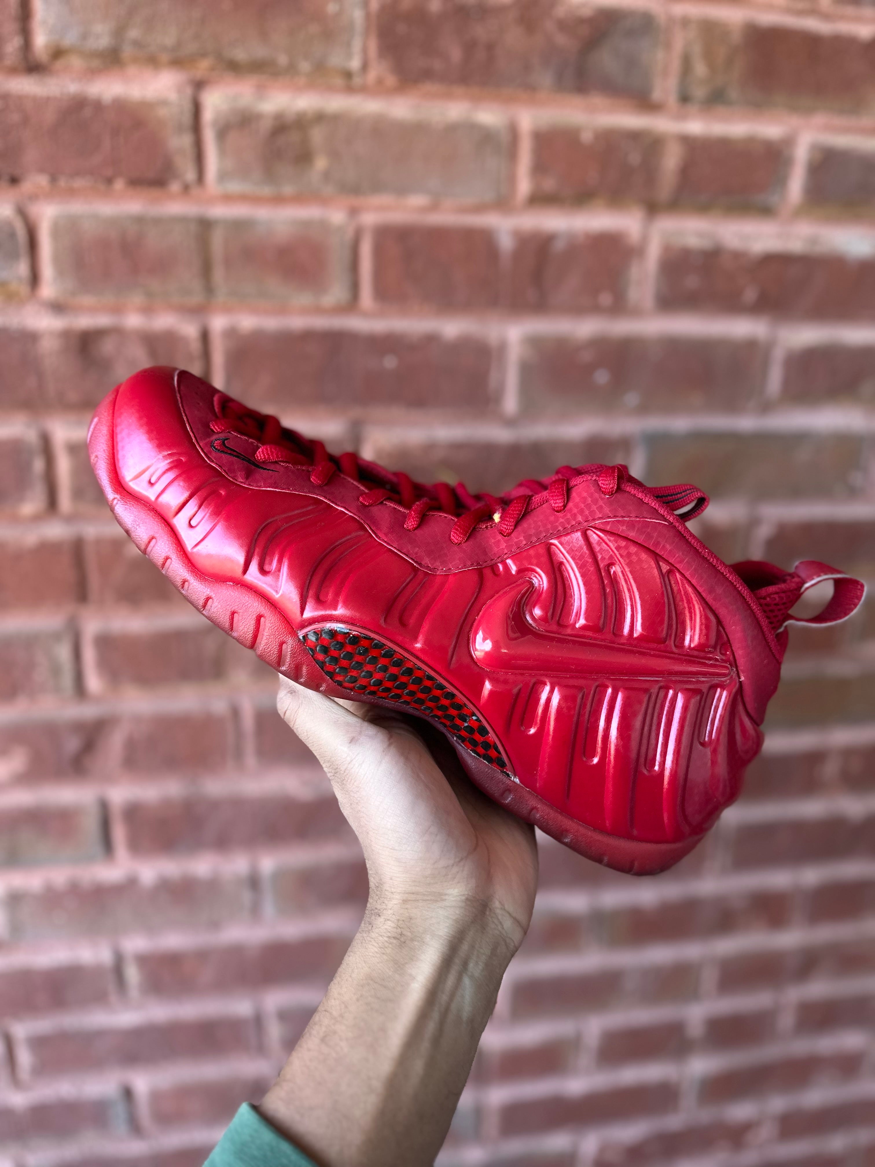 Size 14 - air foamposite pro gym red