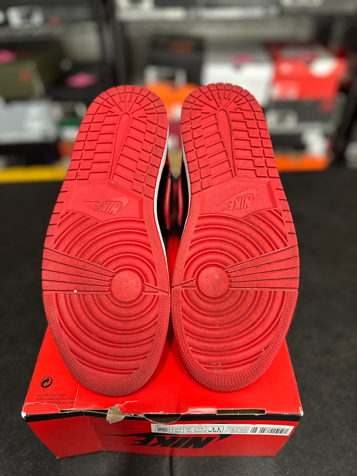 Size 9.5 - (11W) J1 satin bred