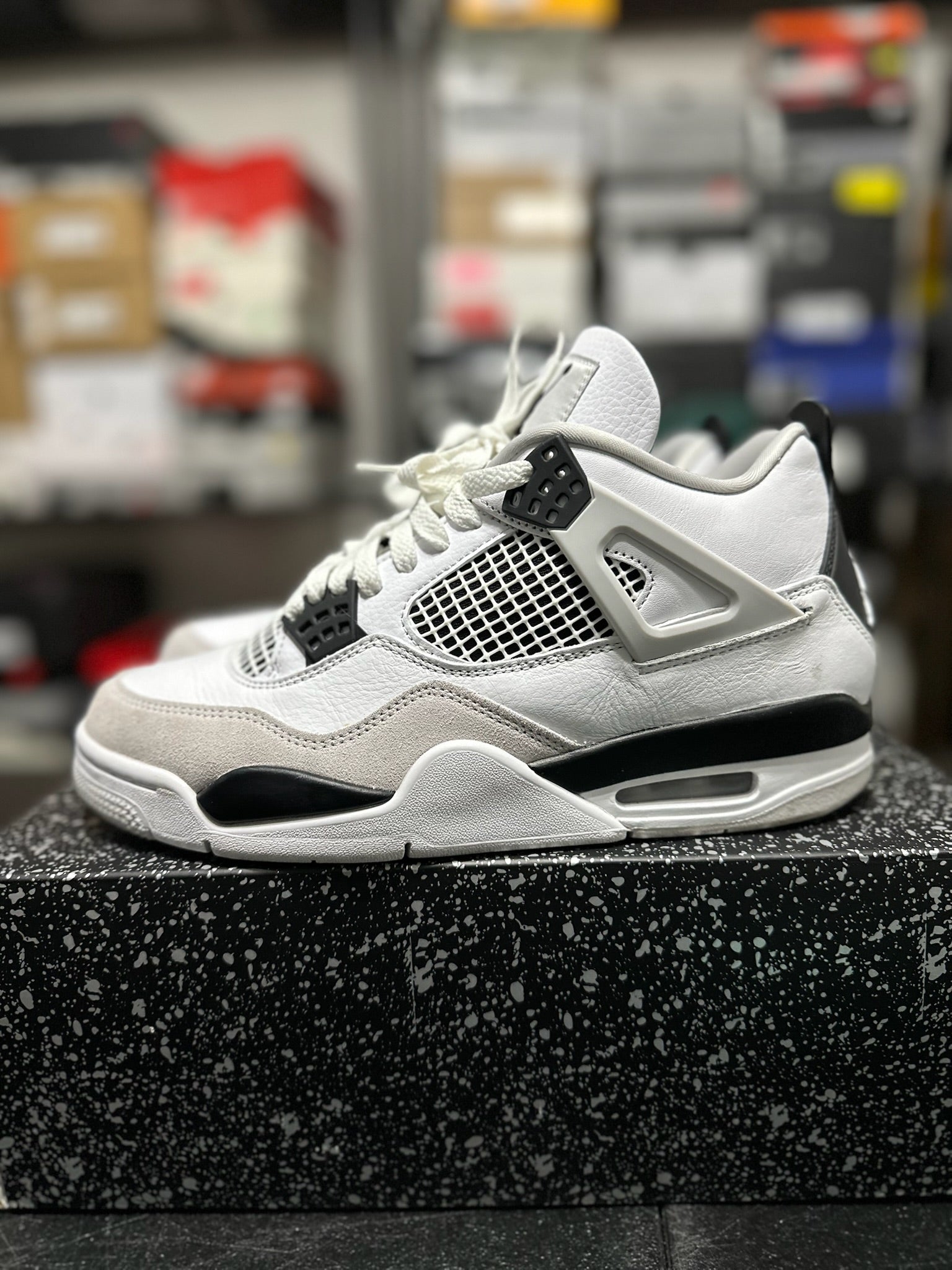 Size 8.5 - J4 Military Black