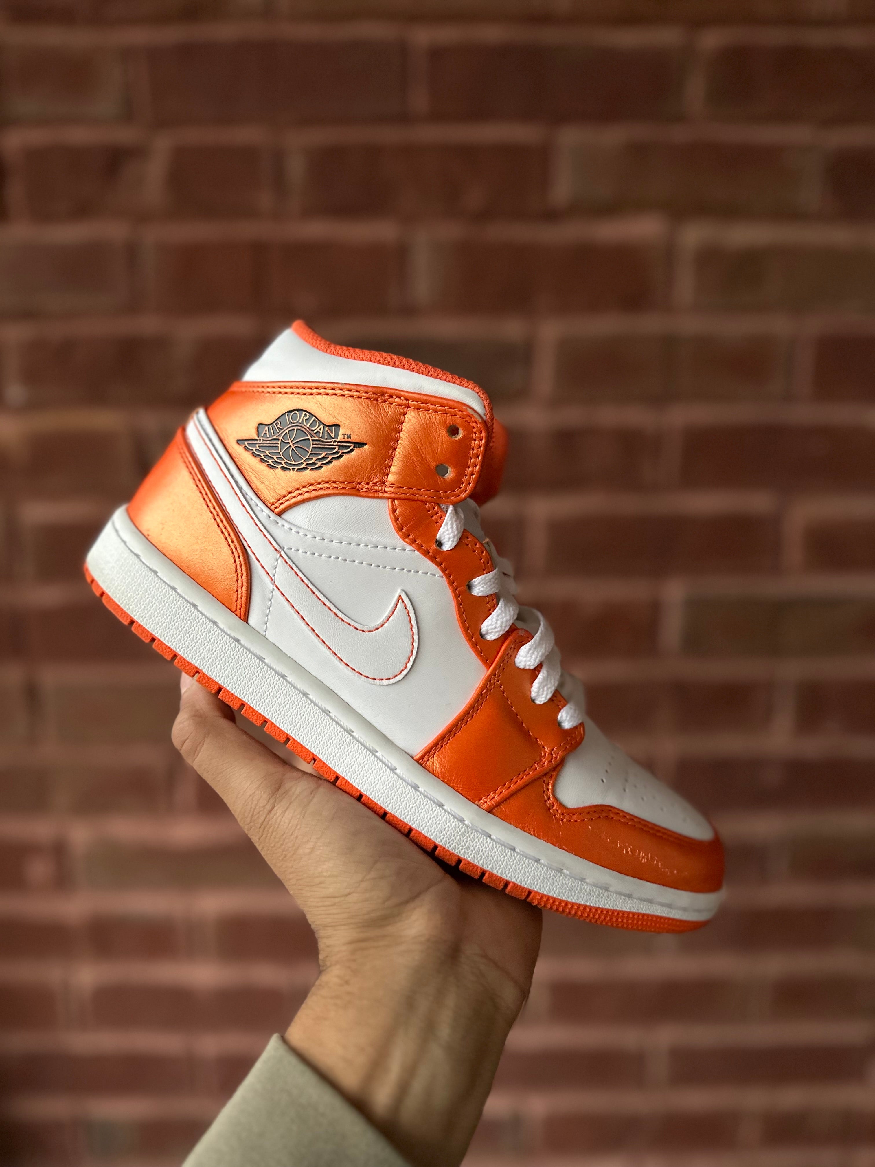 Size 7 - J1 mid metallic orange