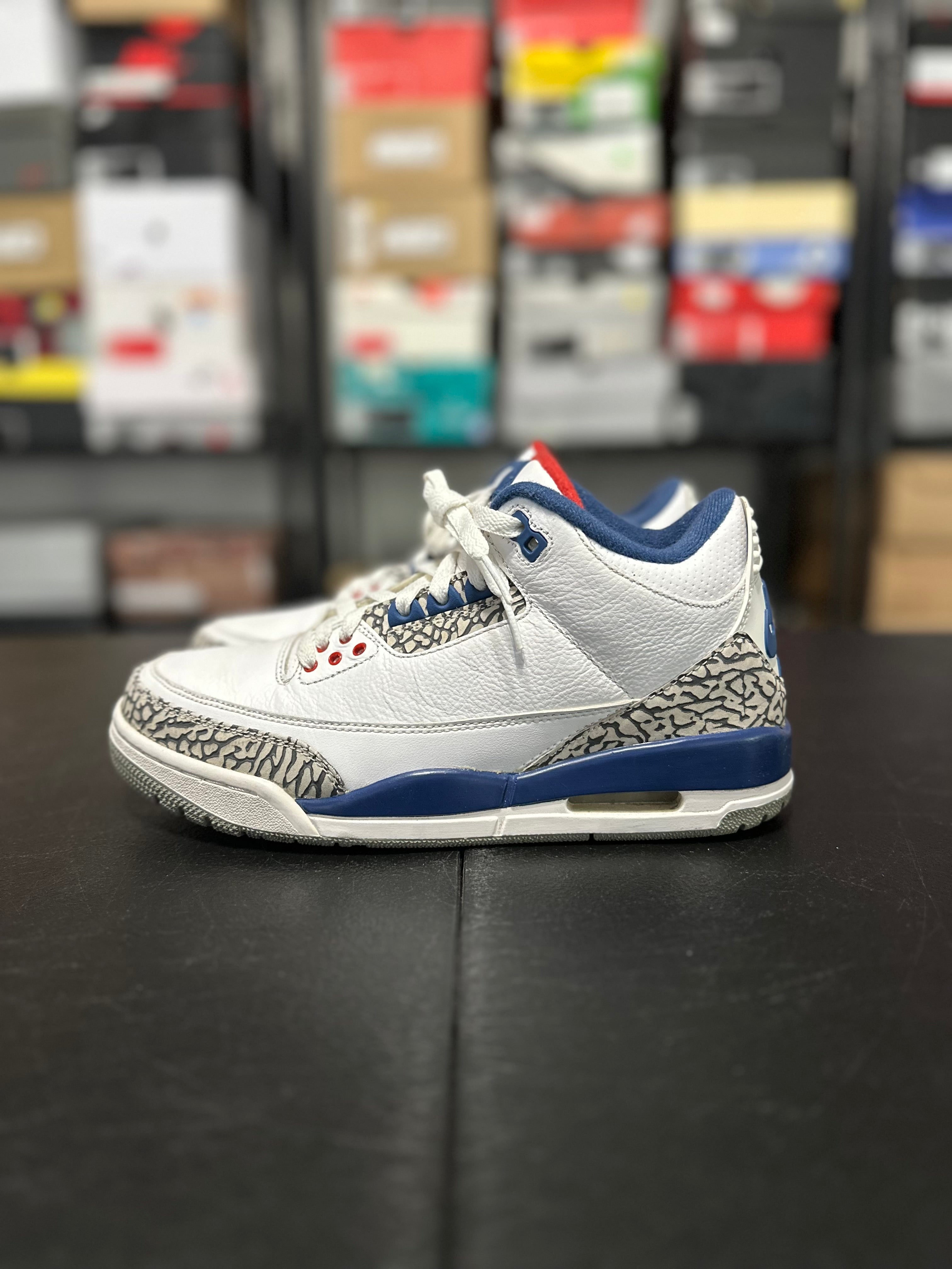 Size 7.5 - J3 true blue