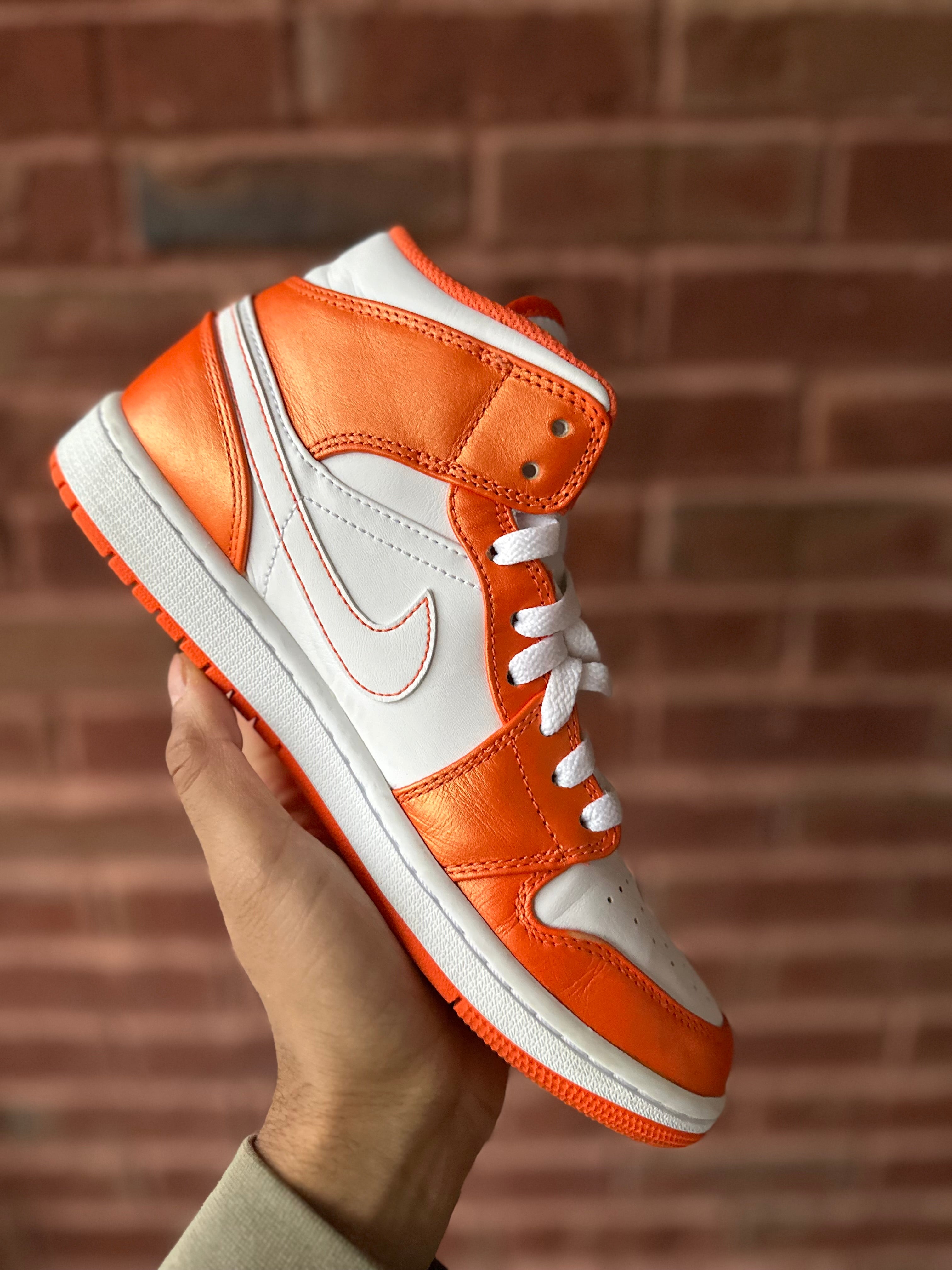 Size 7 - J1 mid metallic orange