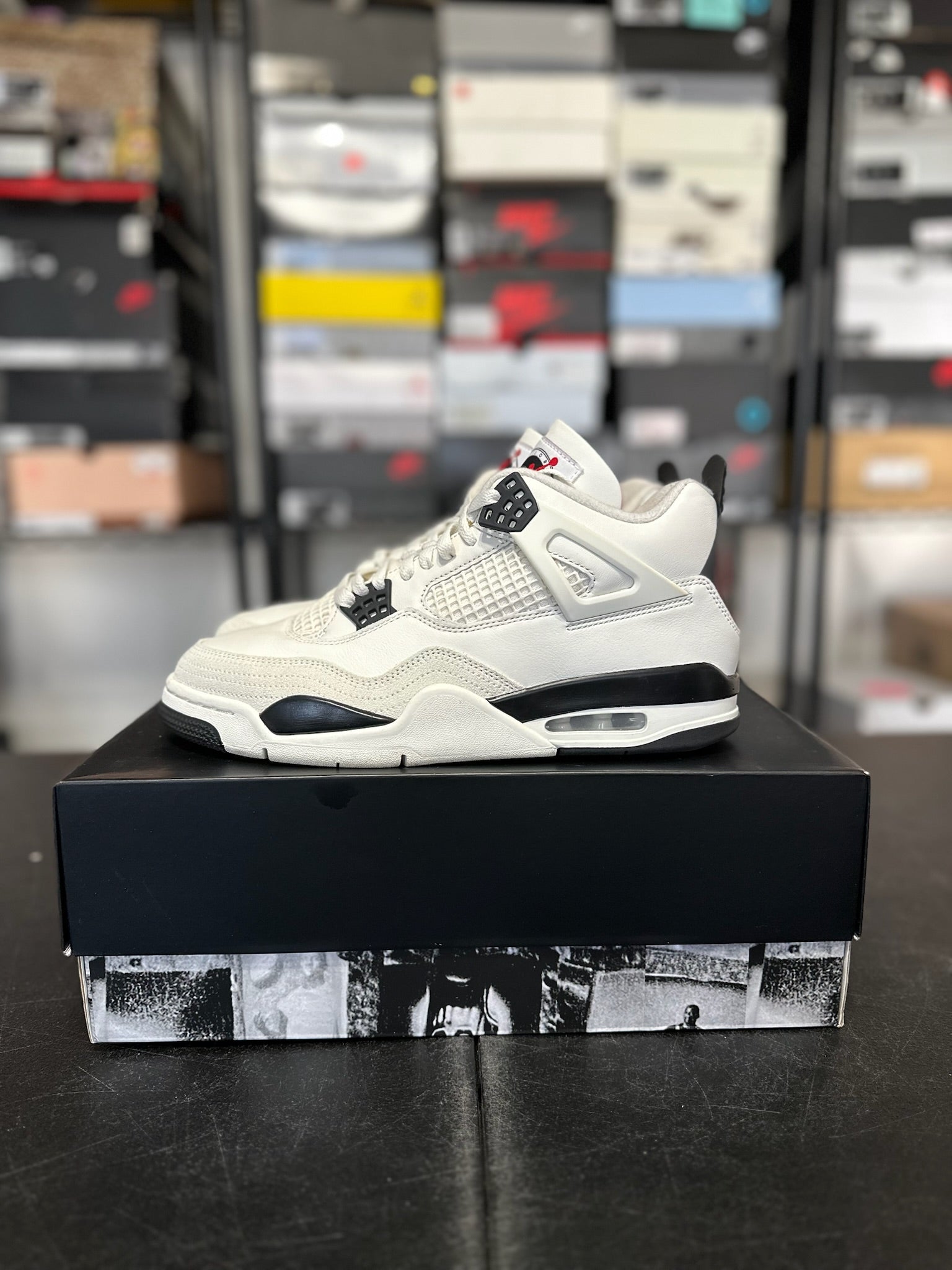 Size 10 - J4 Flight Club