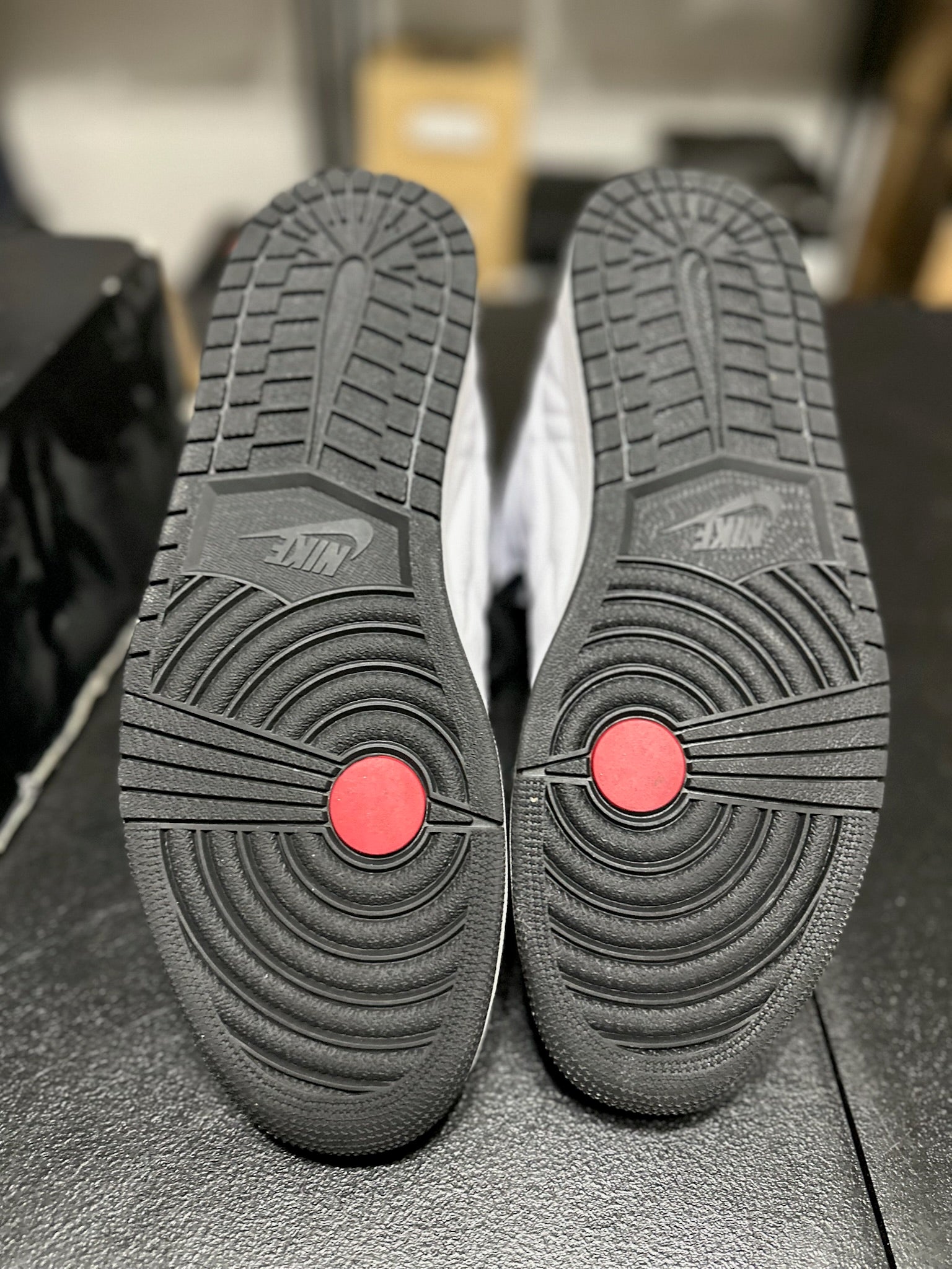 Size 12 - J1 99 Black Toe