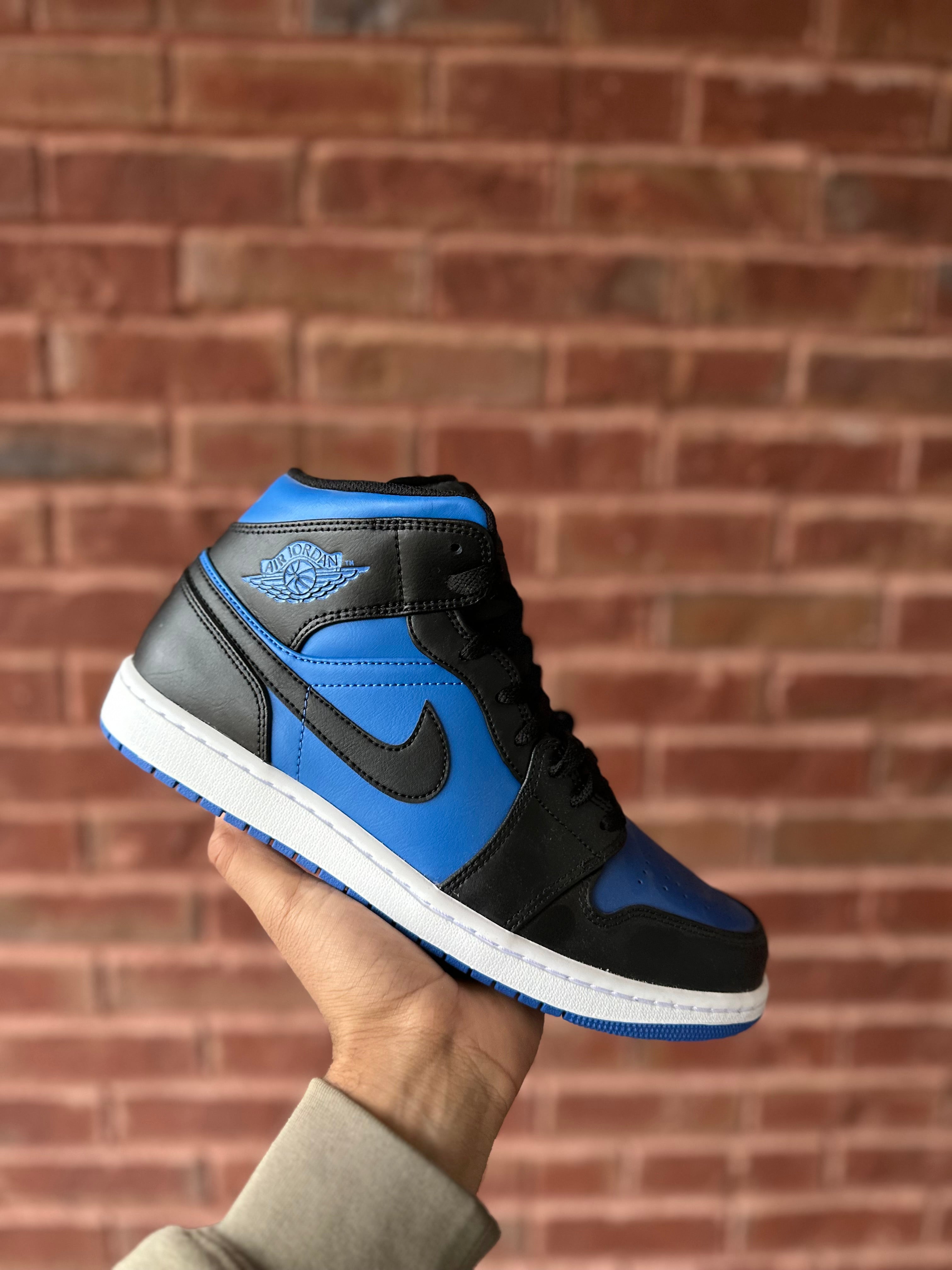 Size 10 - J1 mid black royal blue