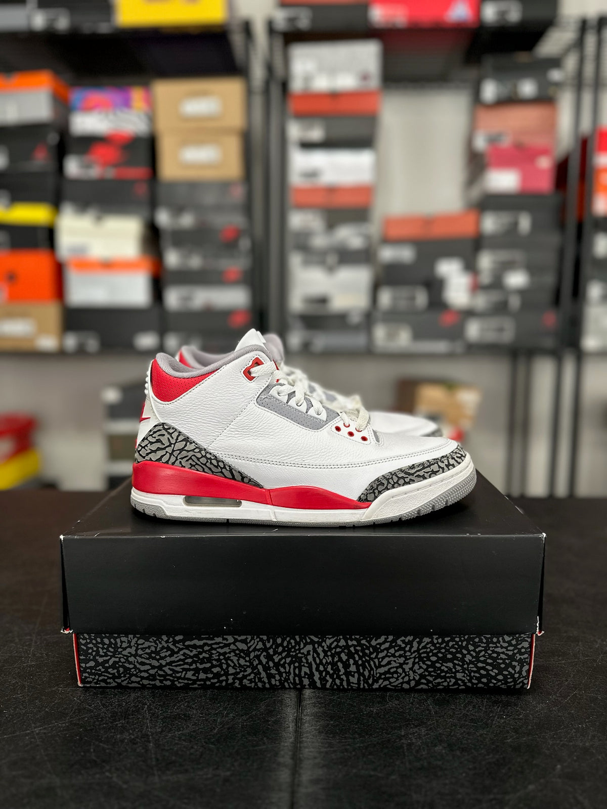 Size 9 - J3 Fire Red