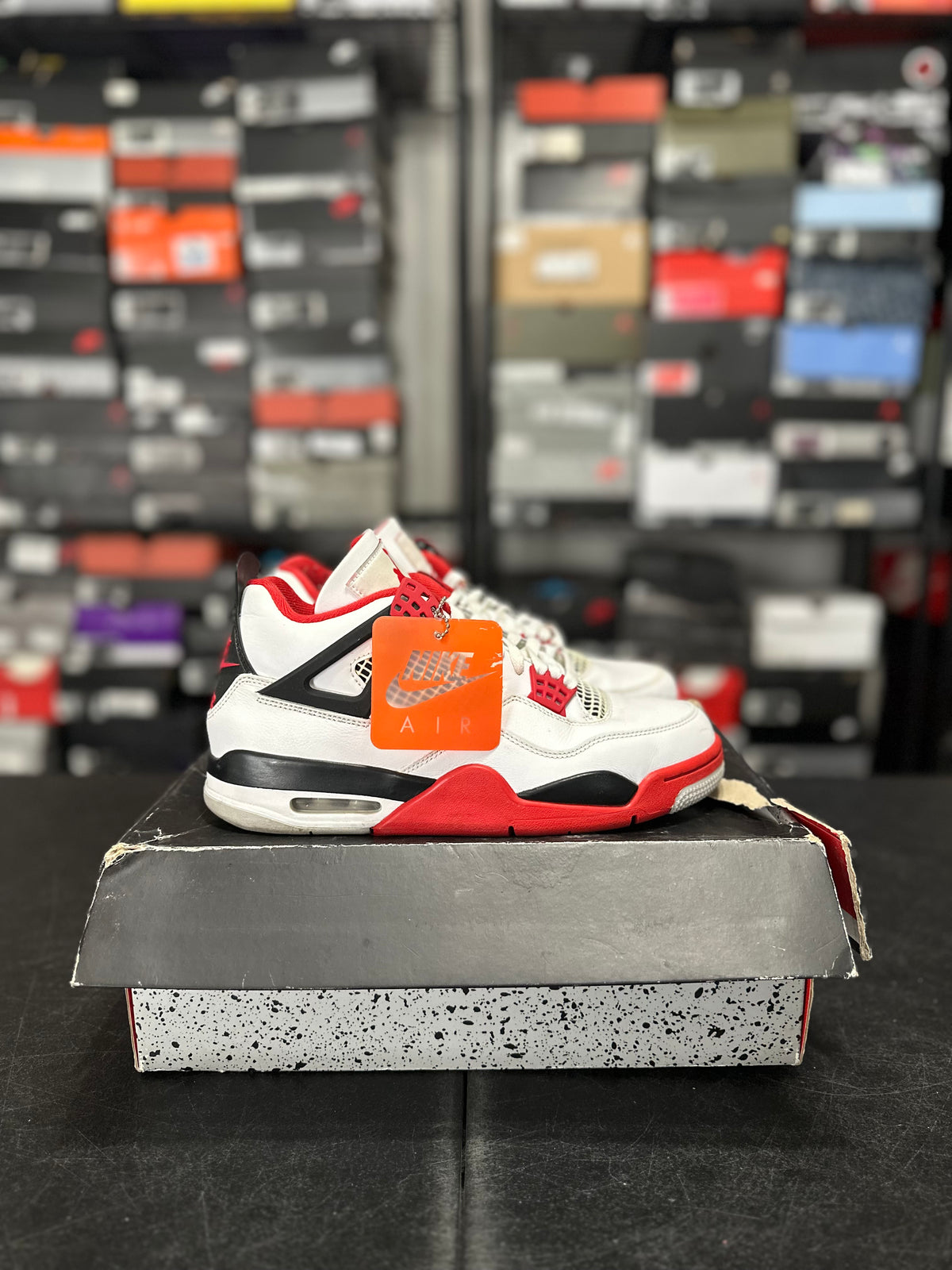 Size 9 - J4 fire red *READ DESCRIPTION*