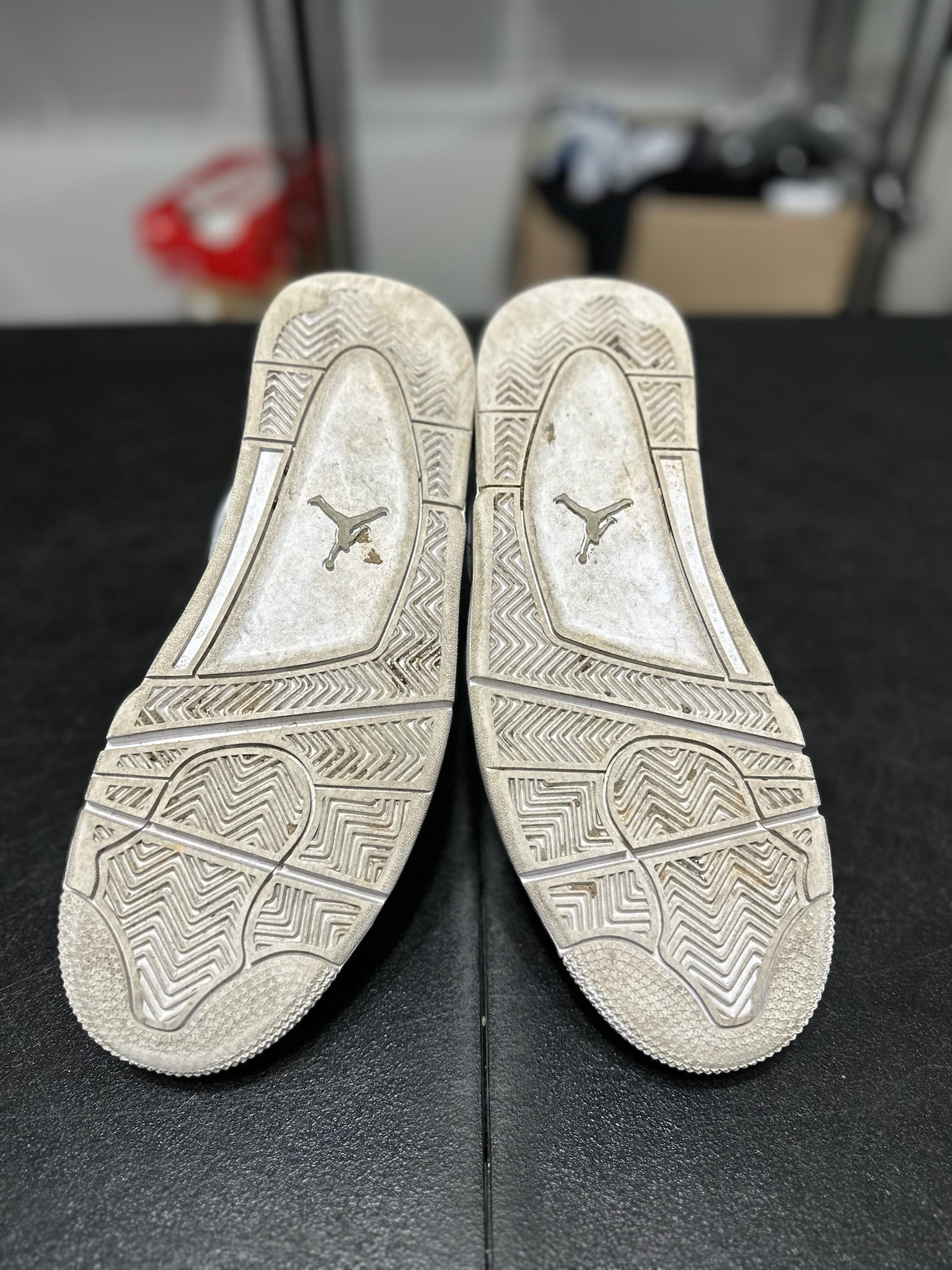 Size 11 - J4 Pure Money