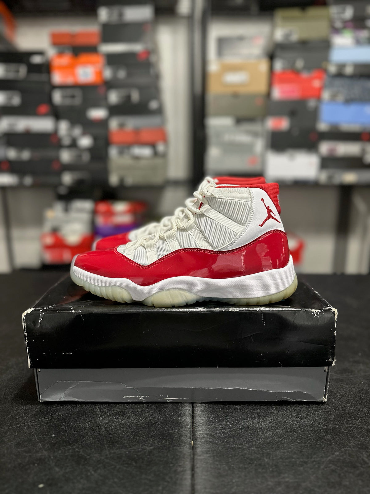 Size 9 - j11 cherry