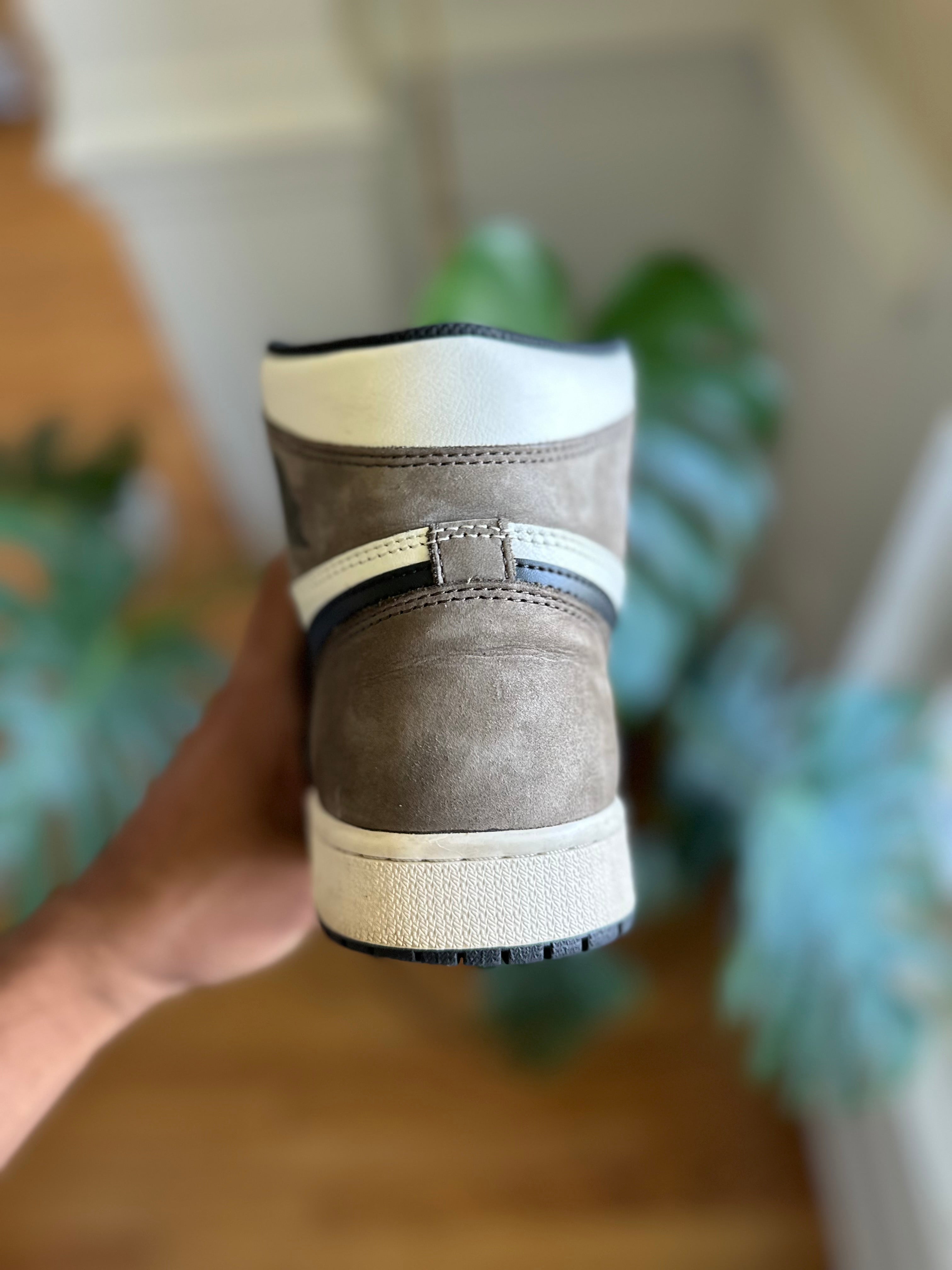 Size 9.5 - J1 mocha