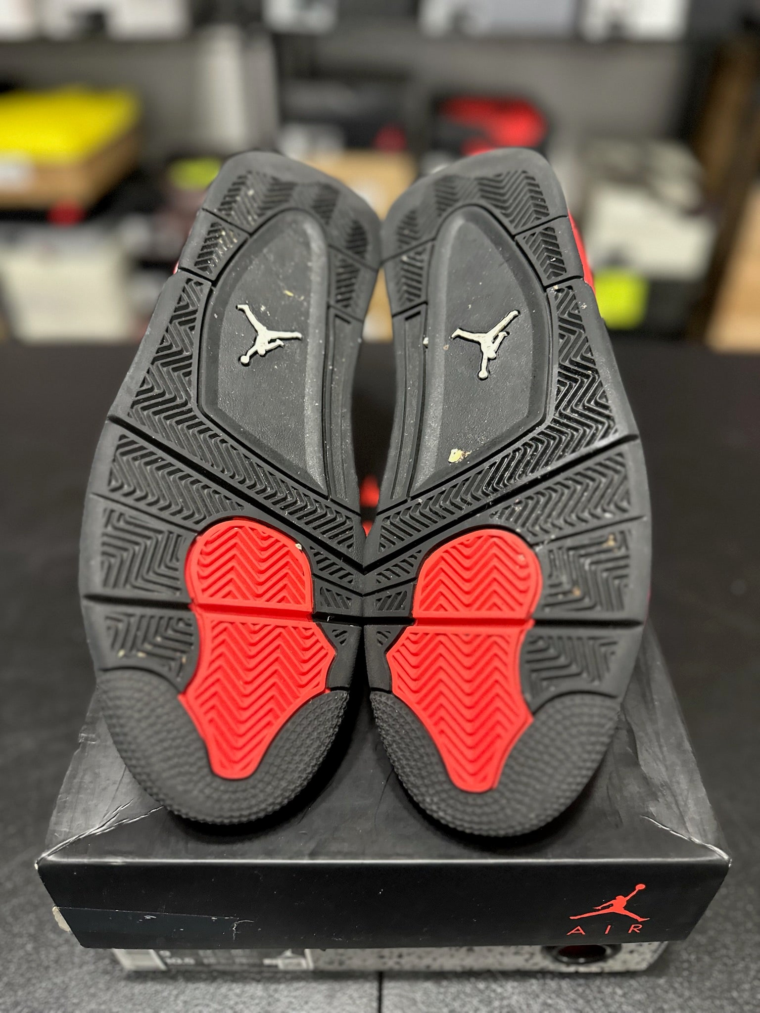 Size 9 - J4 Red Thunder