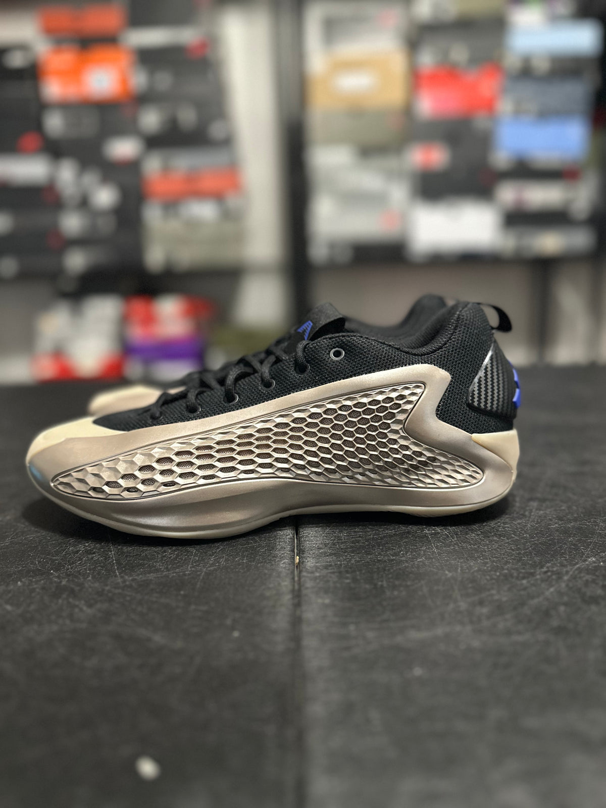 Size 9.5 - AE 1 low champagne