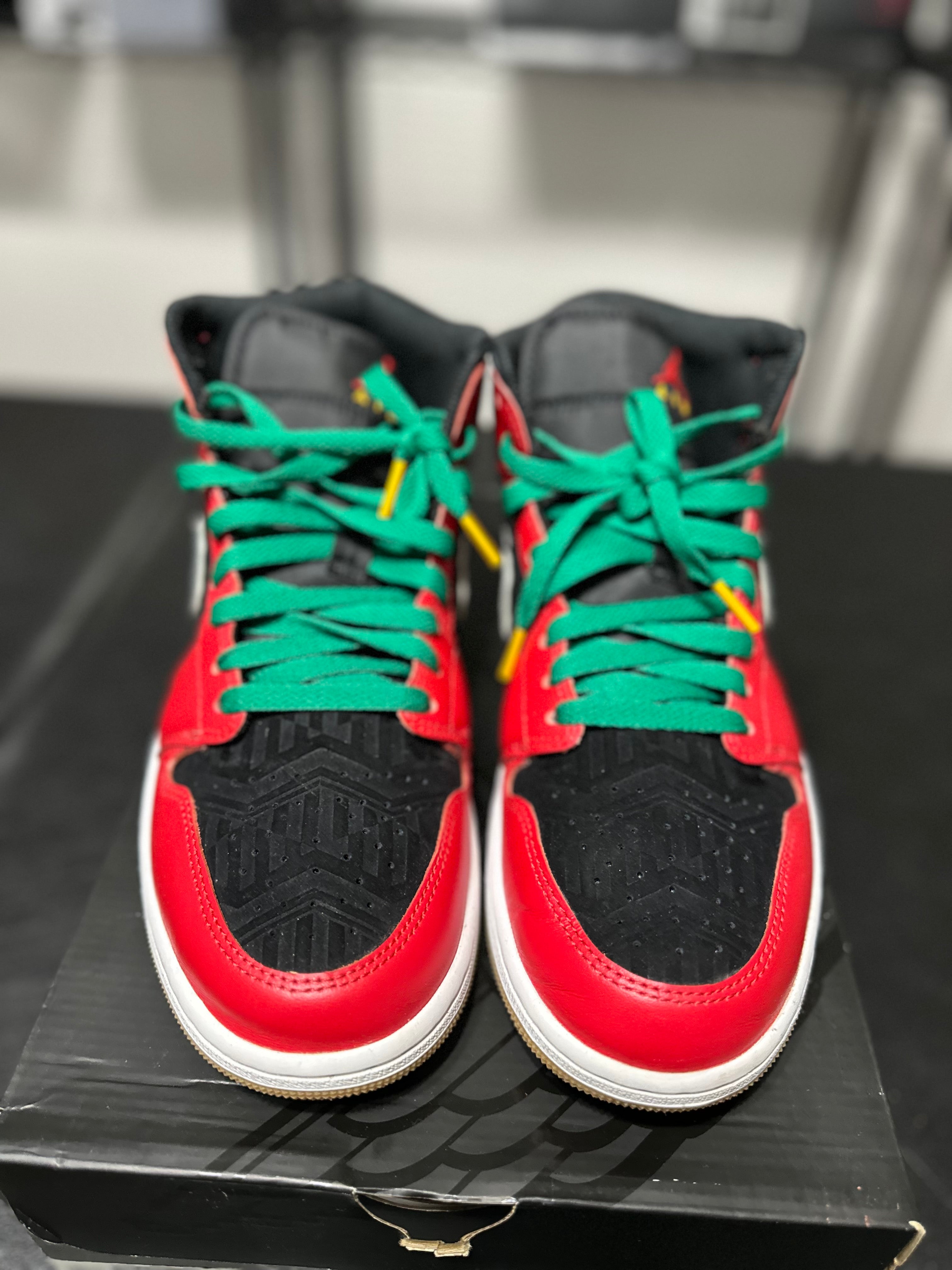 Size 9.5 - J1 mid Christmas