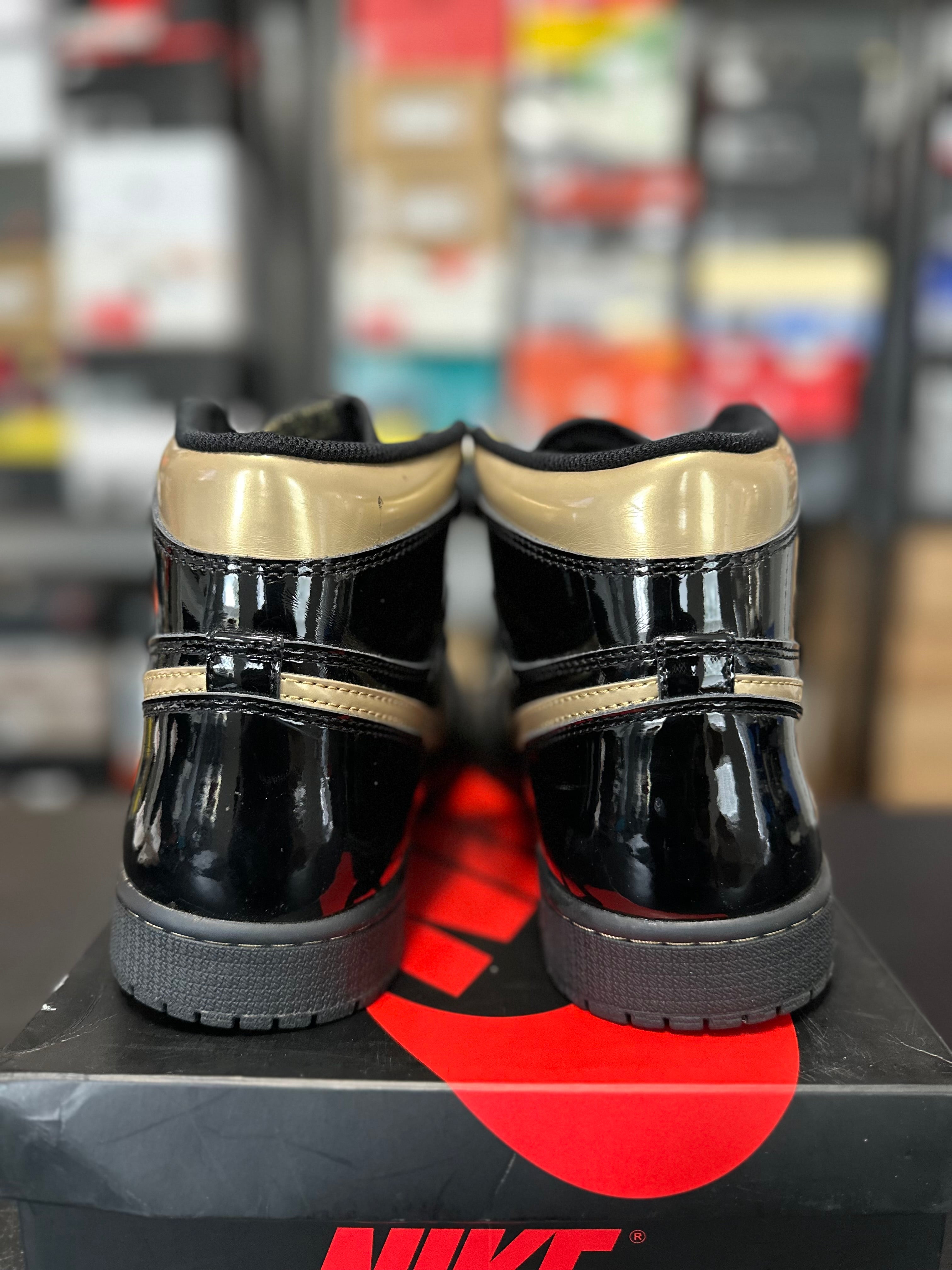 Size 9 - J1 black metallic gold