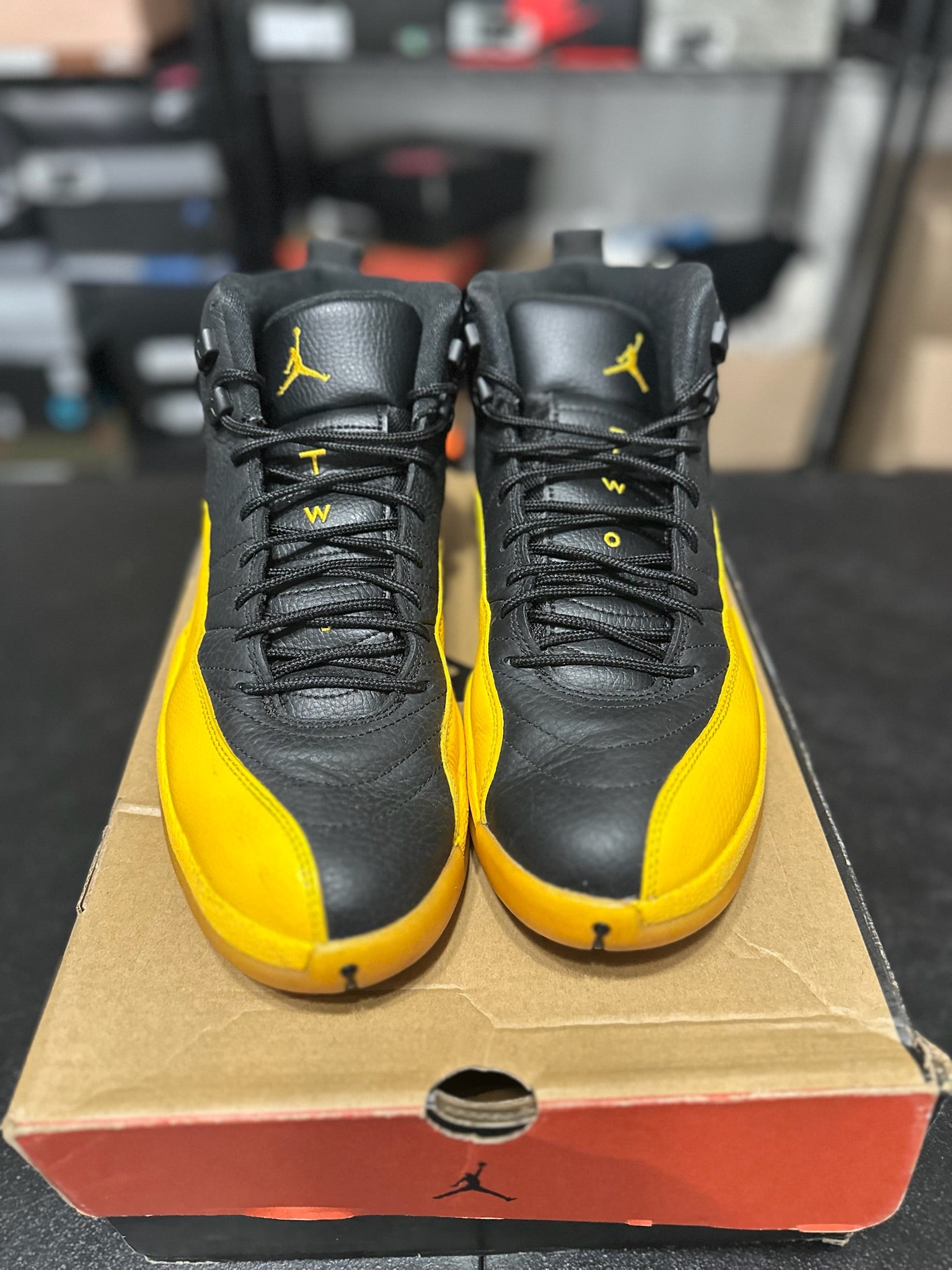 Size 11 - J12 Black University Gold