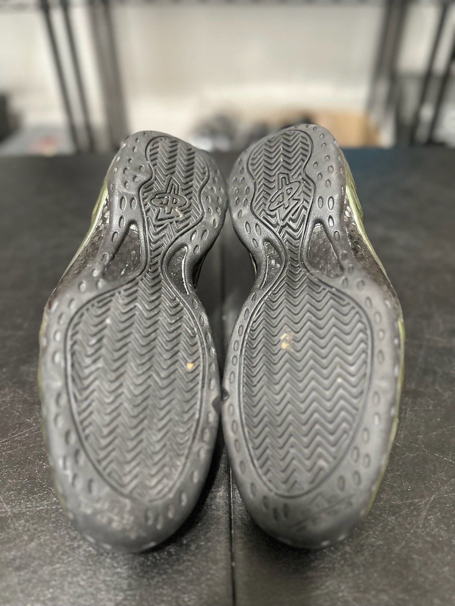 Size 10.5 - Foamposite 1 Legion Green