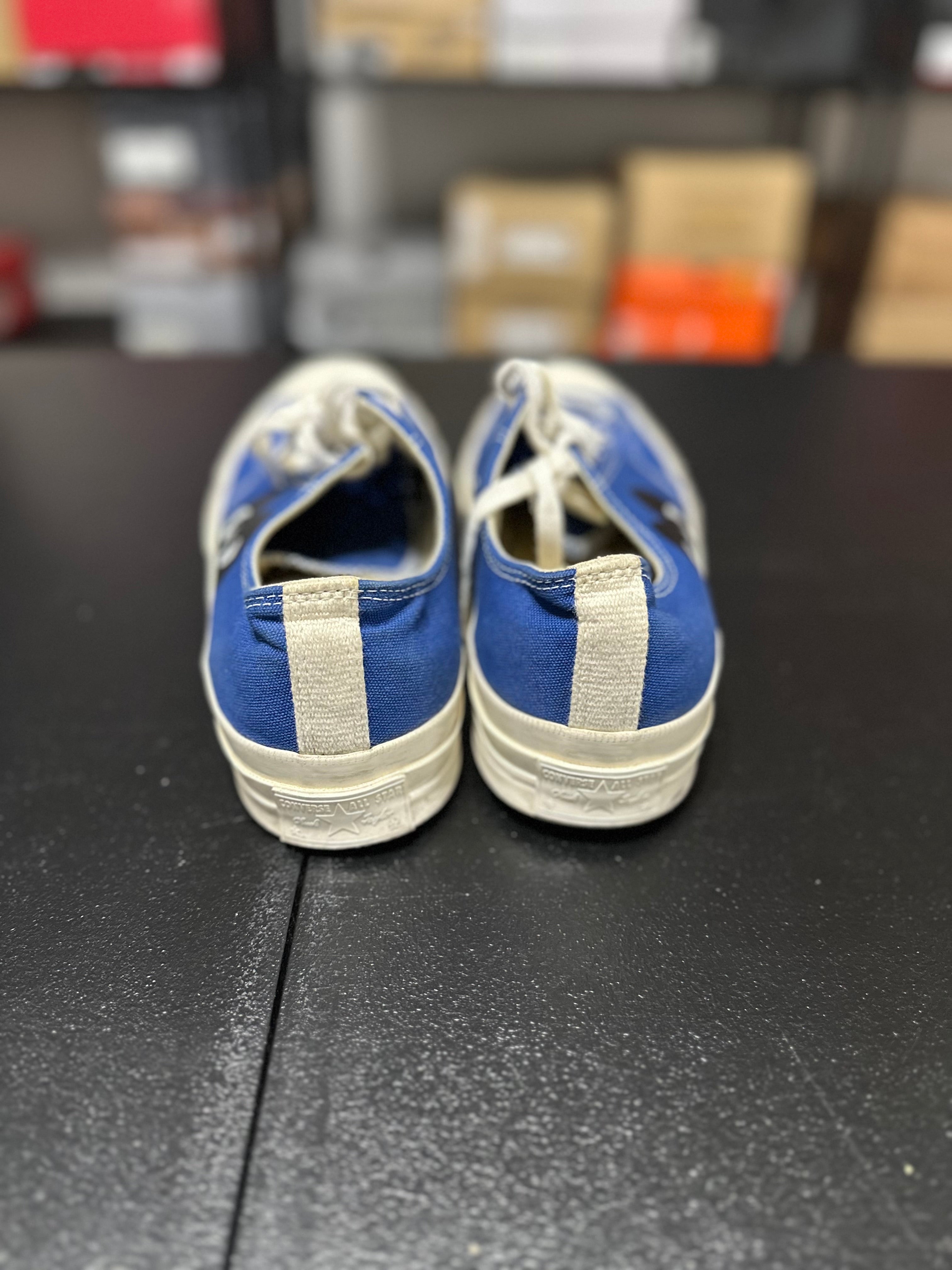 Size 12 - CDG converse low blue