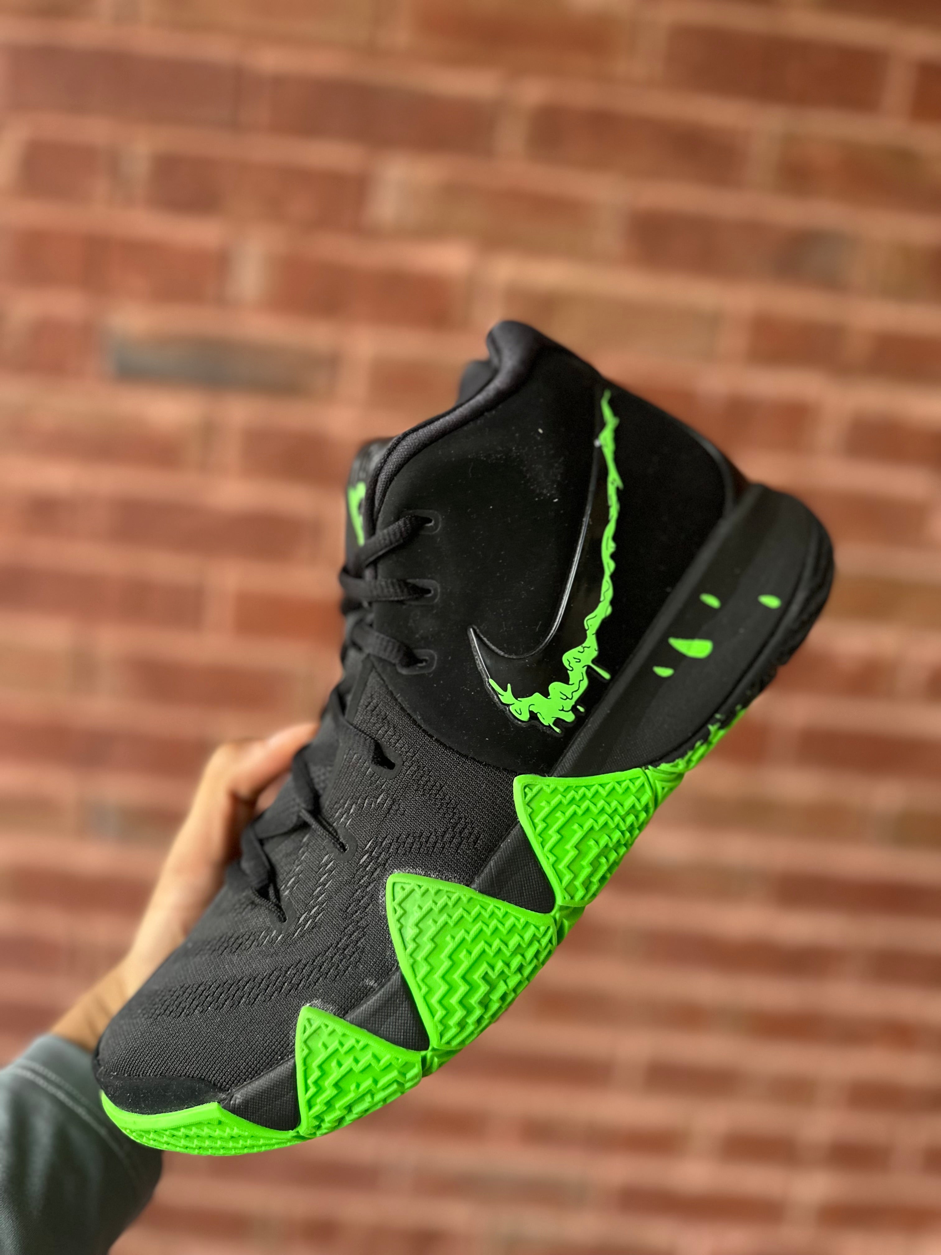 Size 9 - Kyrie 4 Halloween